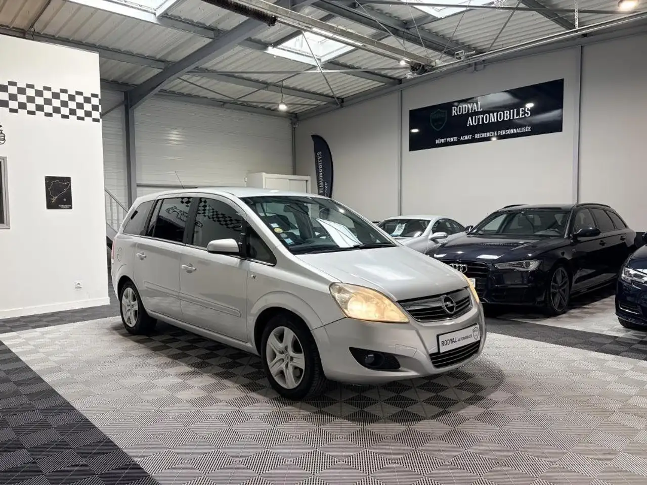 Opel Zafira B Phase 2 1.9 CDTI DPF 100cv LIMITED EDI