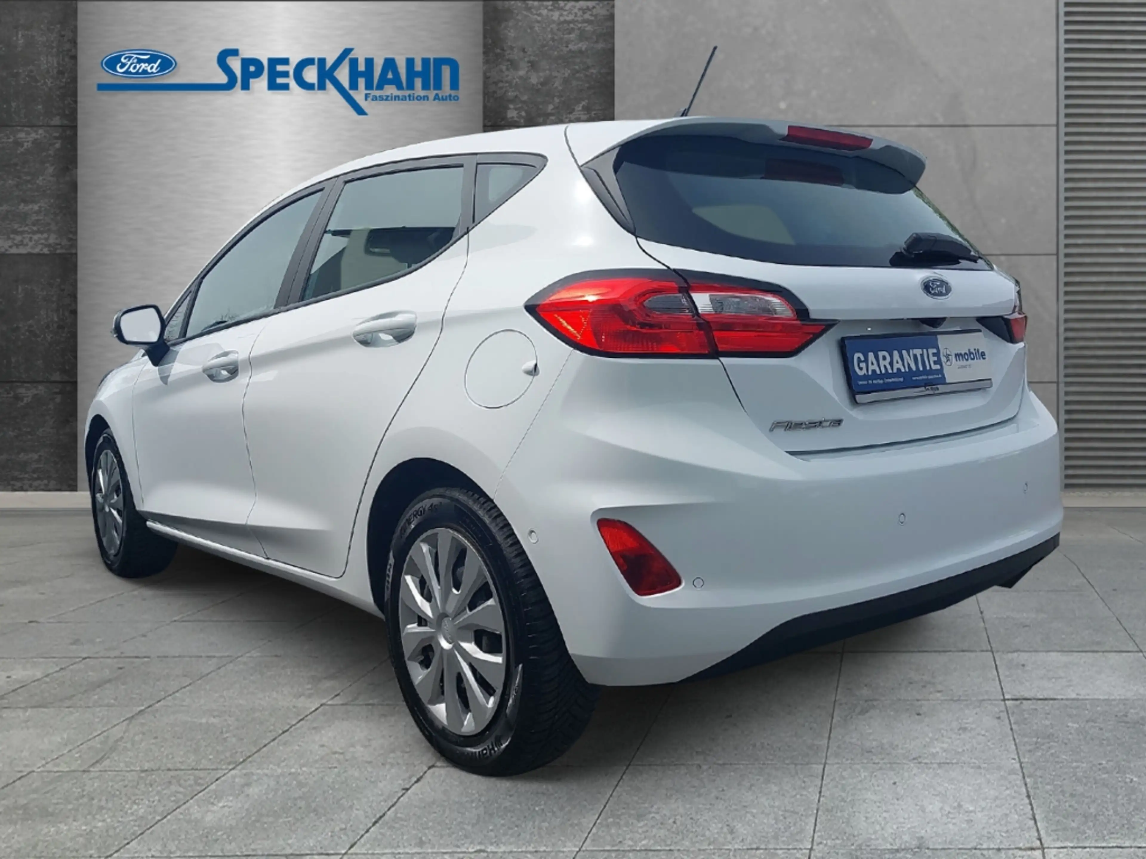 Ford Fiesta Cool & Connect Kamera PDCv+h SHZ LED Navi — photo 2