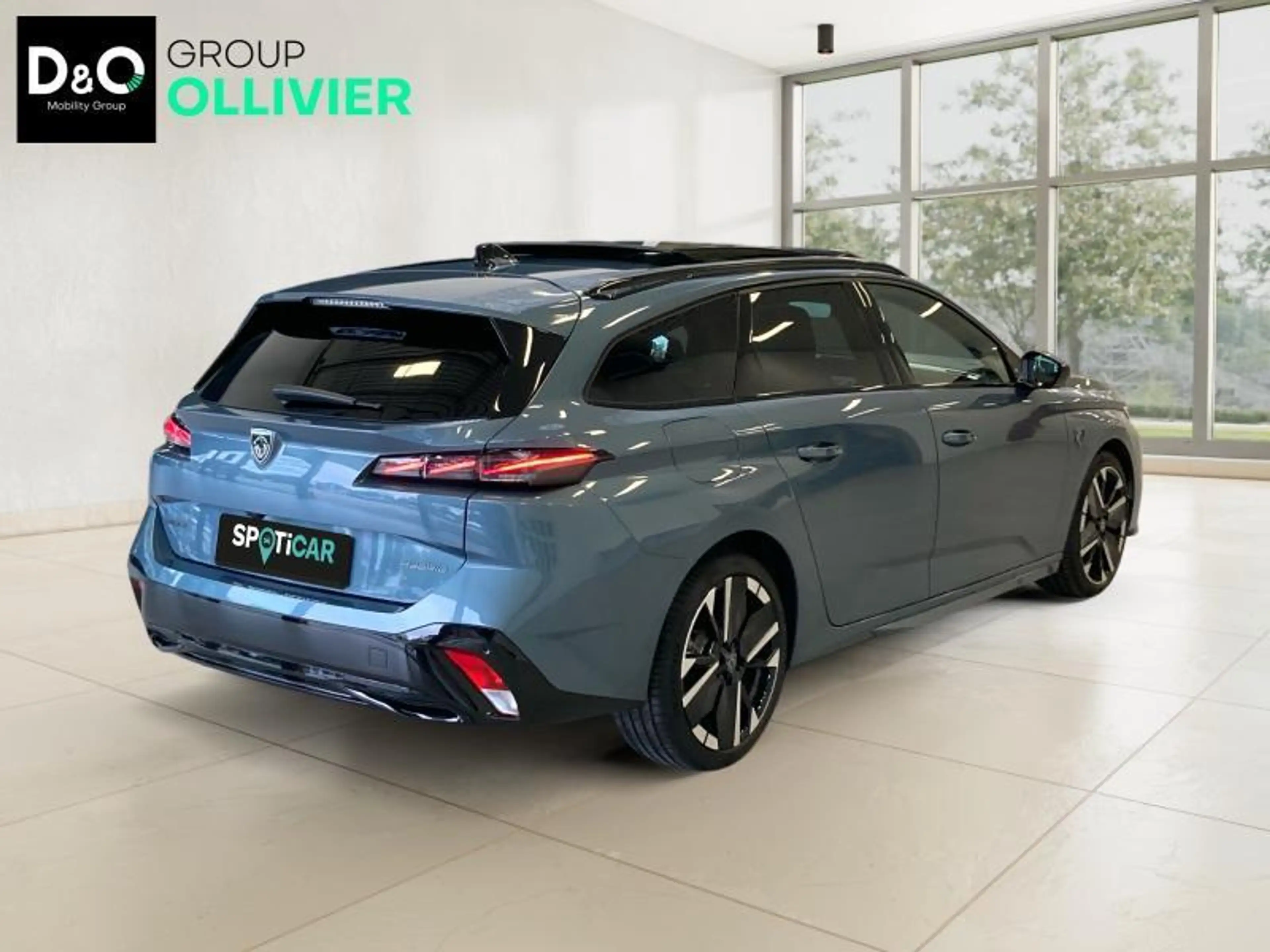 Peugeot 308 III & e- GT*TOIT OUVRANT/CAM360/NAVI* — photo 7