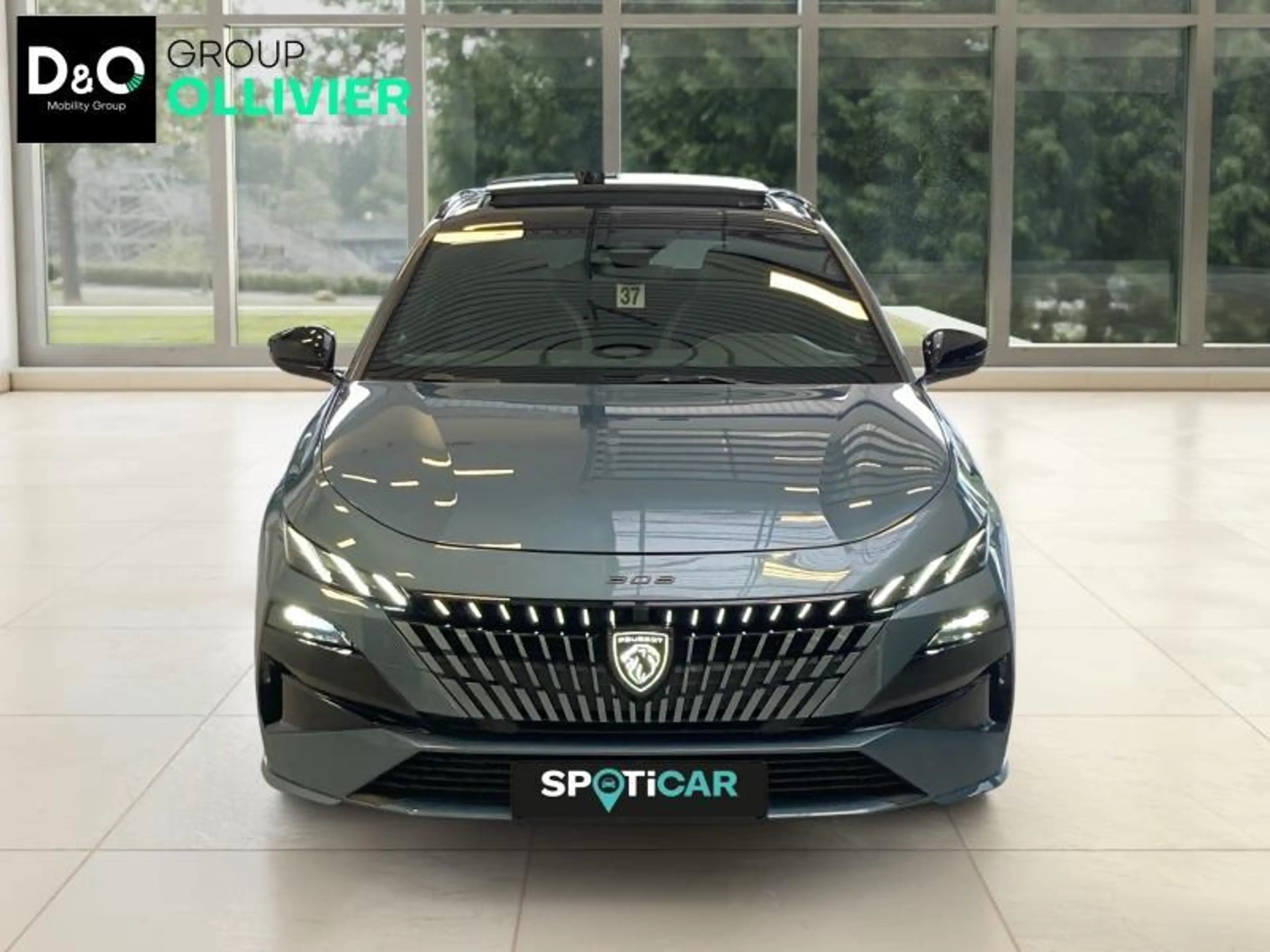 Peugeot 308 III & e- GT*TOIT OUVRANT/CAM360/NAVI* — photo 2