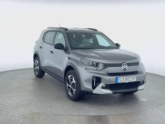 Citroen C3 Aircross view 3