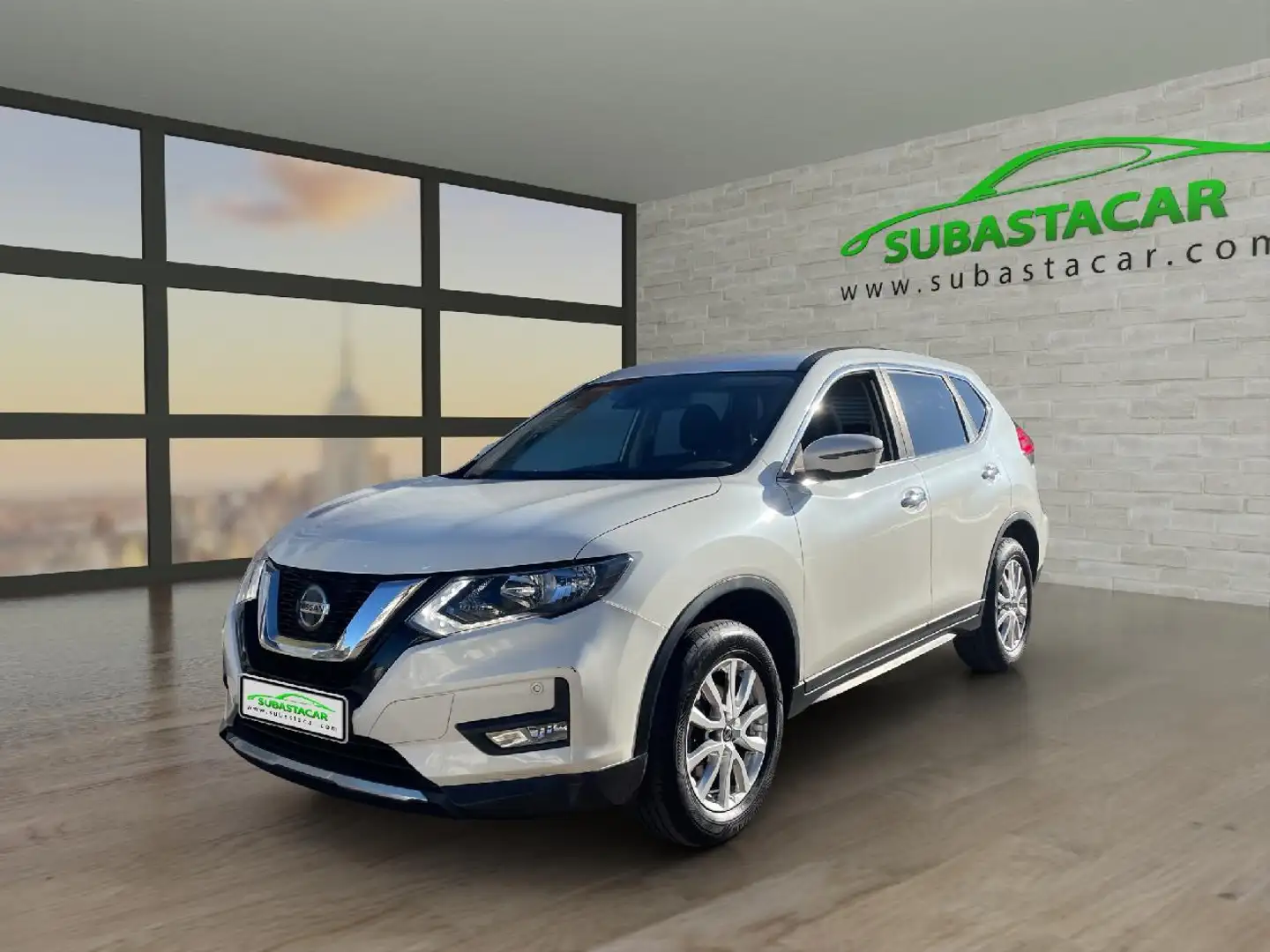 Nissan X-Trail 5P DIG-T 120 kW (160 CV) E6D DCT Blanco - 1