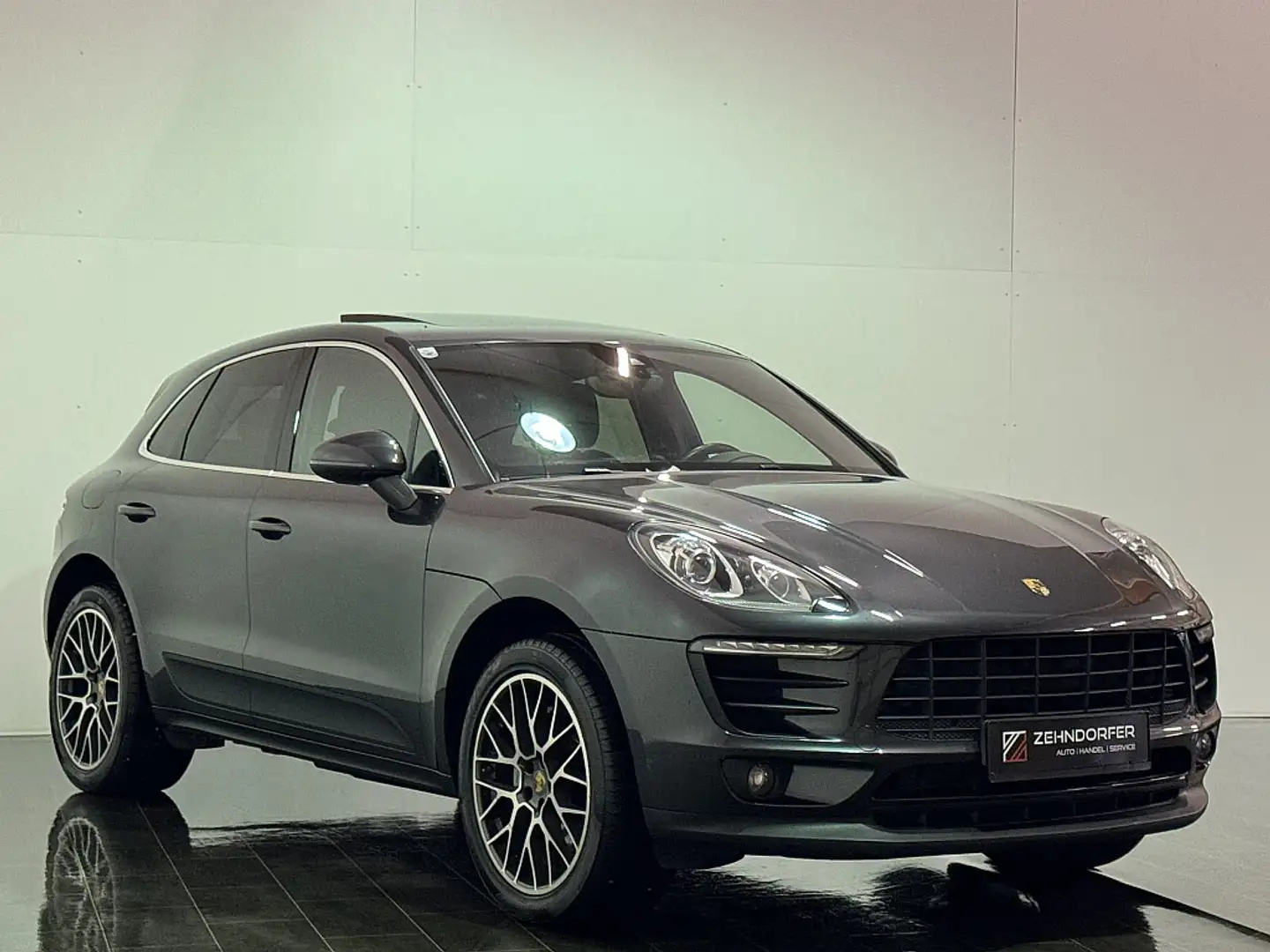 Porsche Macan S 3,0 Diesel / Alcantarra / Panoramadach 20 Zol... Grau - 2