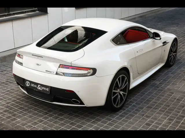 Aston Martin Vantage view 6