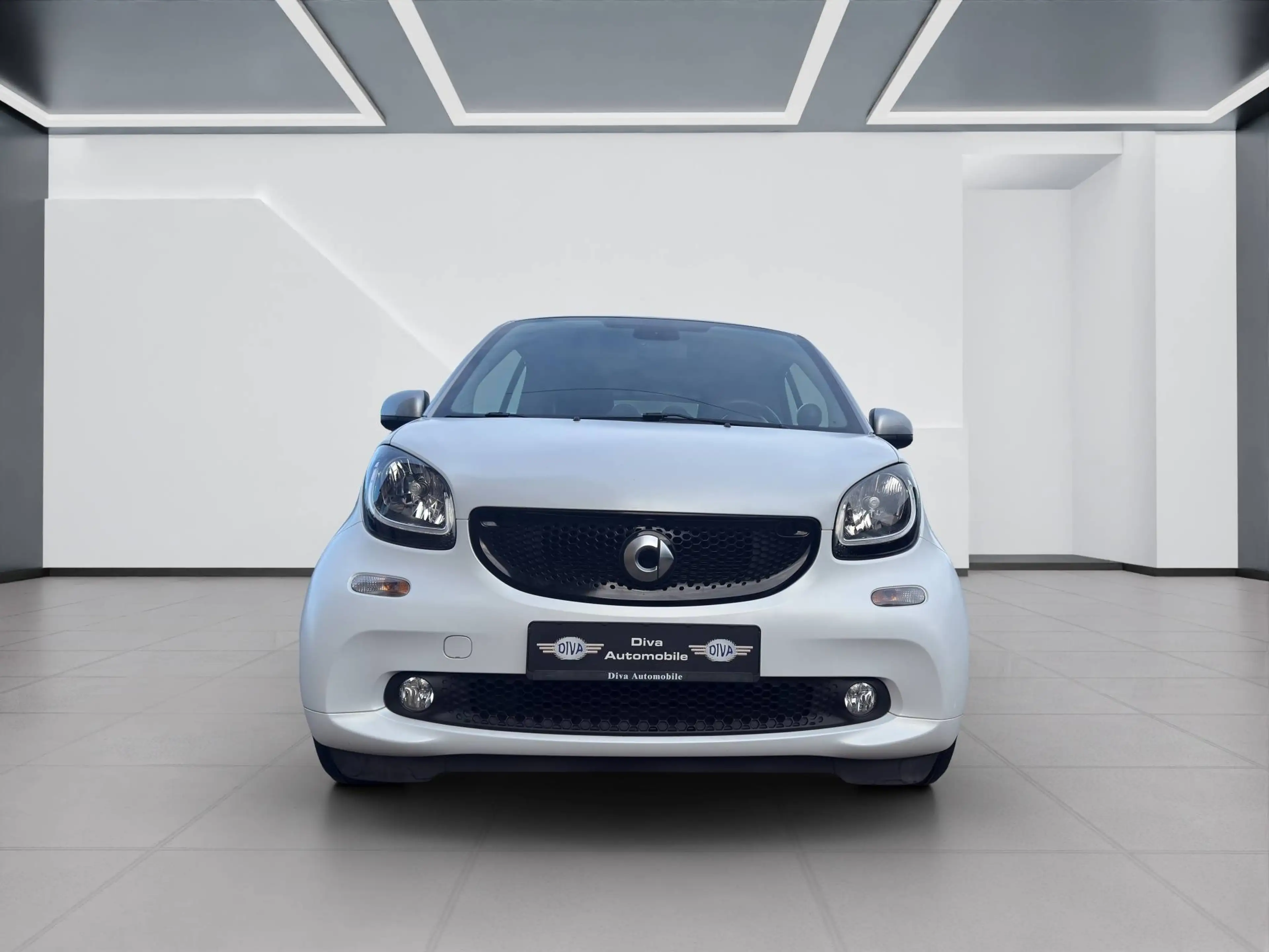 smart forTwo 0.9 Turbo Basis Prime — photo 5