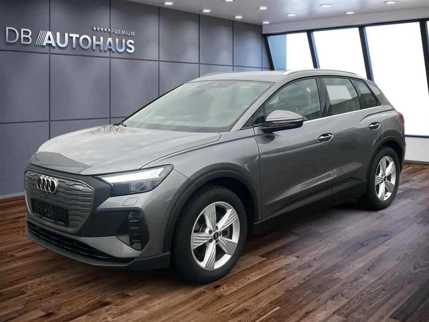 Audi Q4 e-tron 45 quattro Gris - 1
