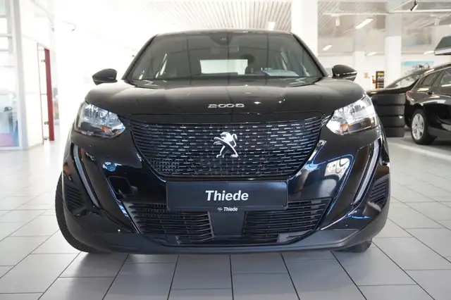 Peugeot 2008 view 6