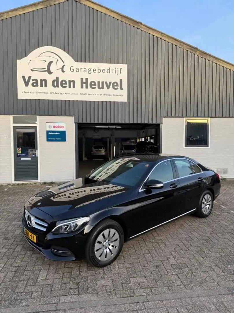 Mercedes-Benz C 180 Lease Edition Zwart - 1