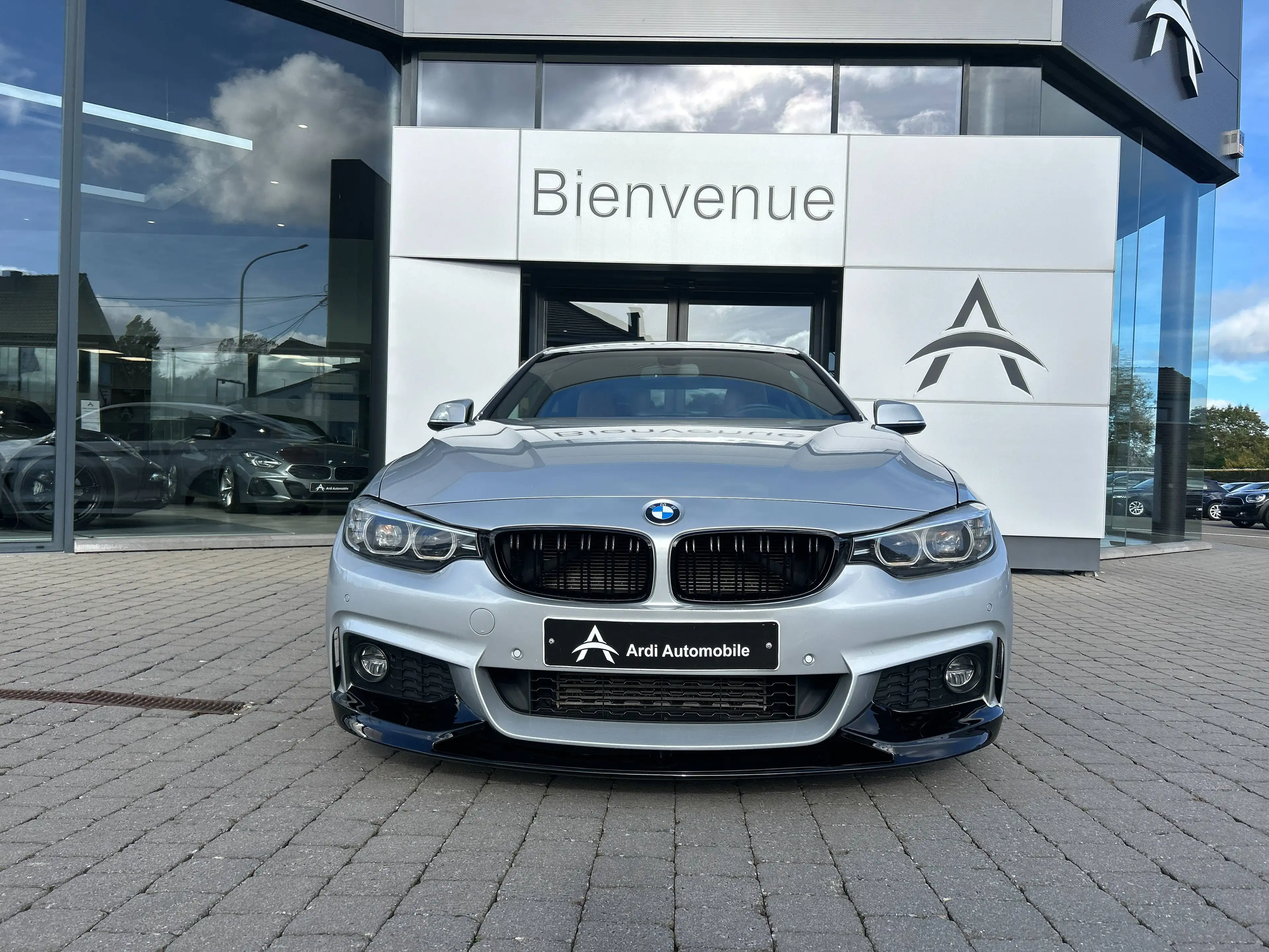 BMW 418 Coupé dA *GARANTIE 12 MOIS*PACK M*LED*CUIR*GPS* — photo 2