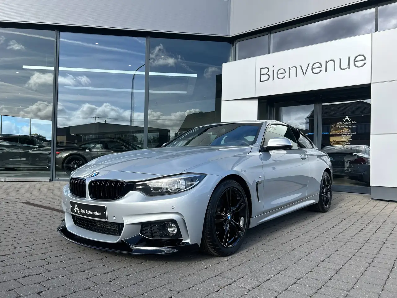 BMW 418