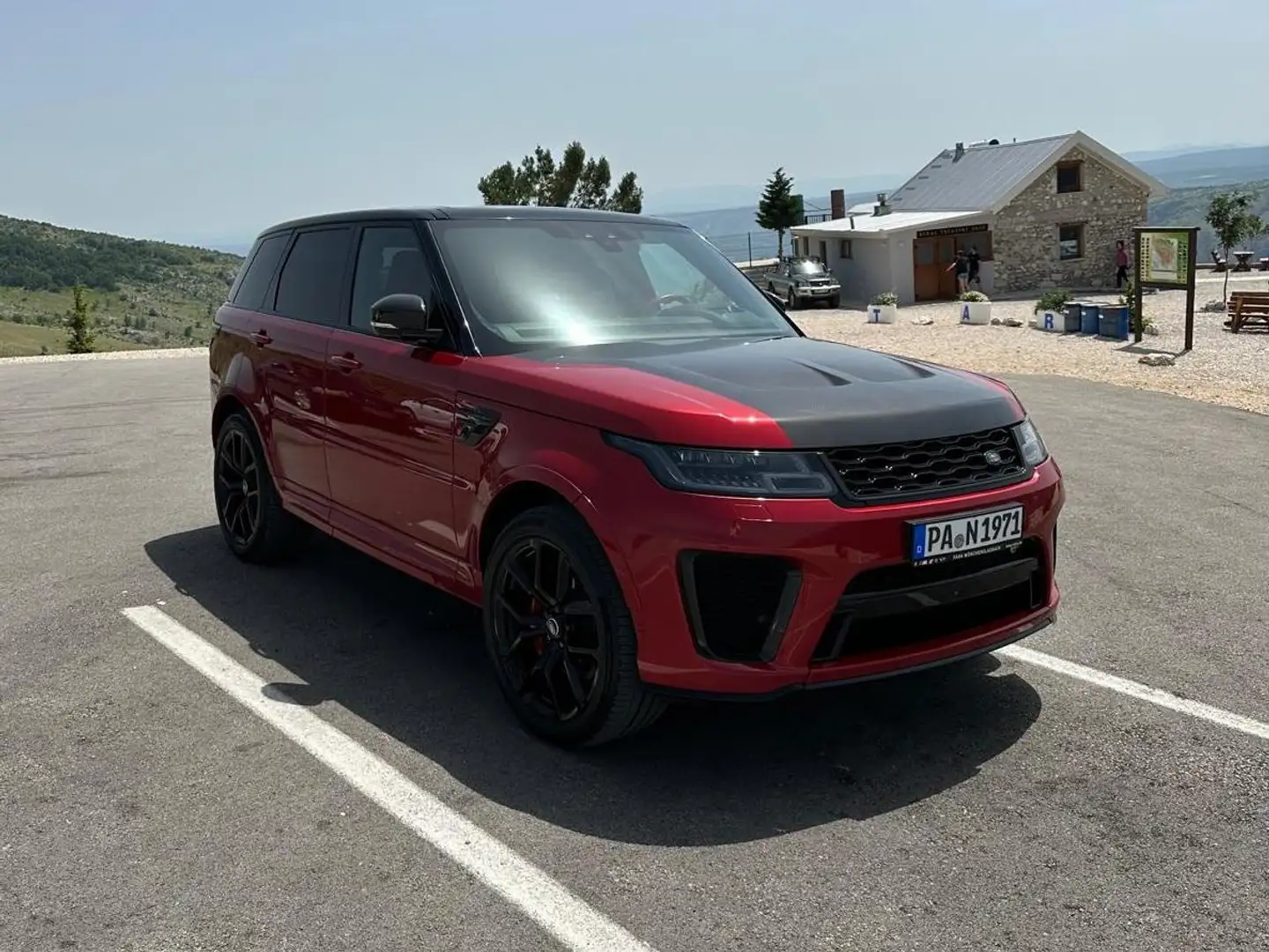Land Rover Range Rover Sport Range Rover Sport 5,0 V8 AWD SVR Aut. SVR Schwarz - 1