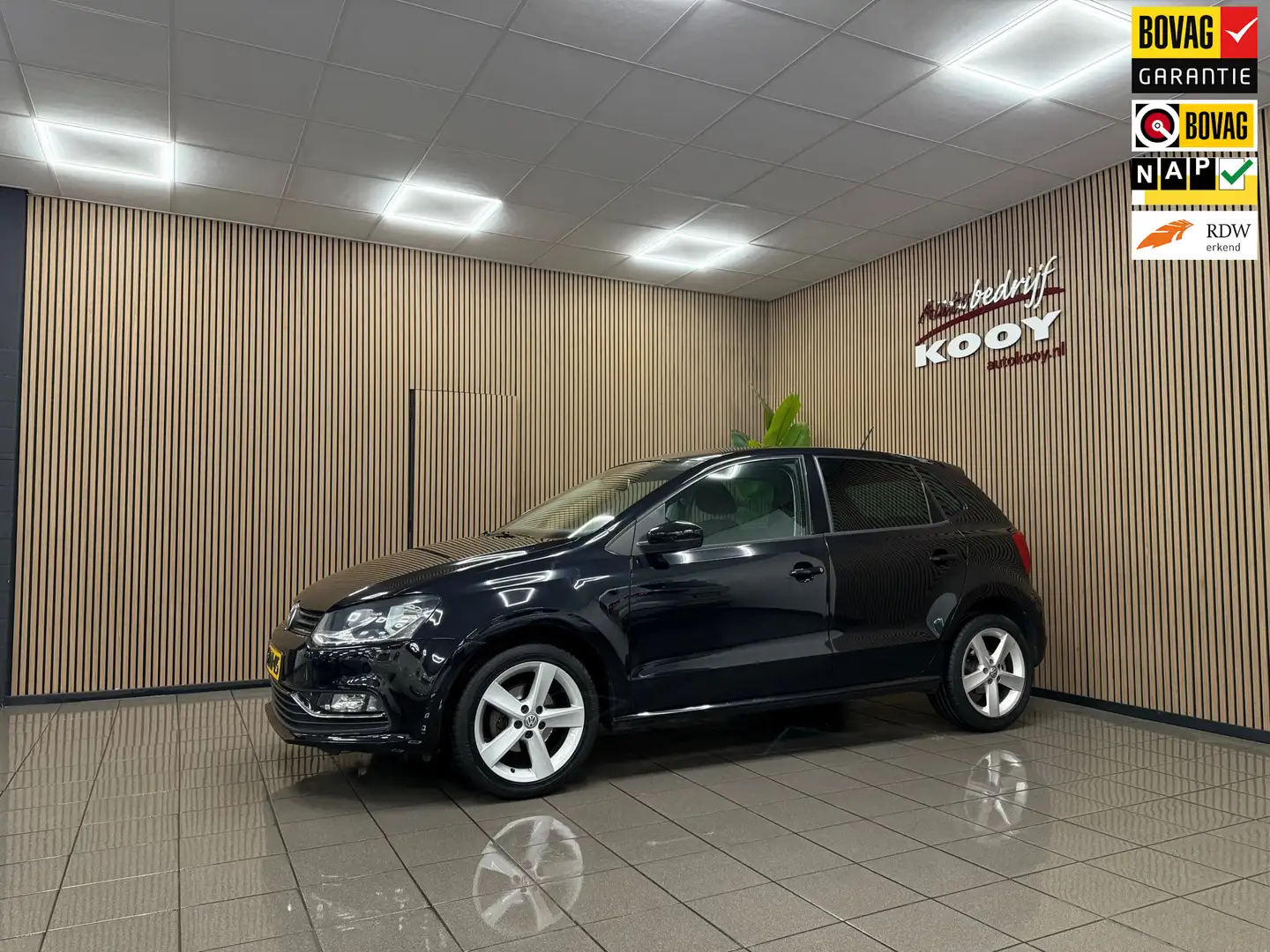 Volkswagen Polo 1.2 TSI Highline * Automaat / Navigatie / Parkeers Noir - 1