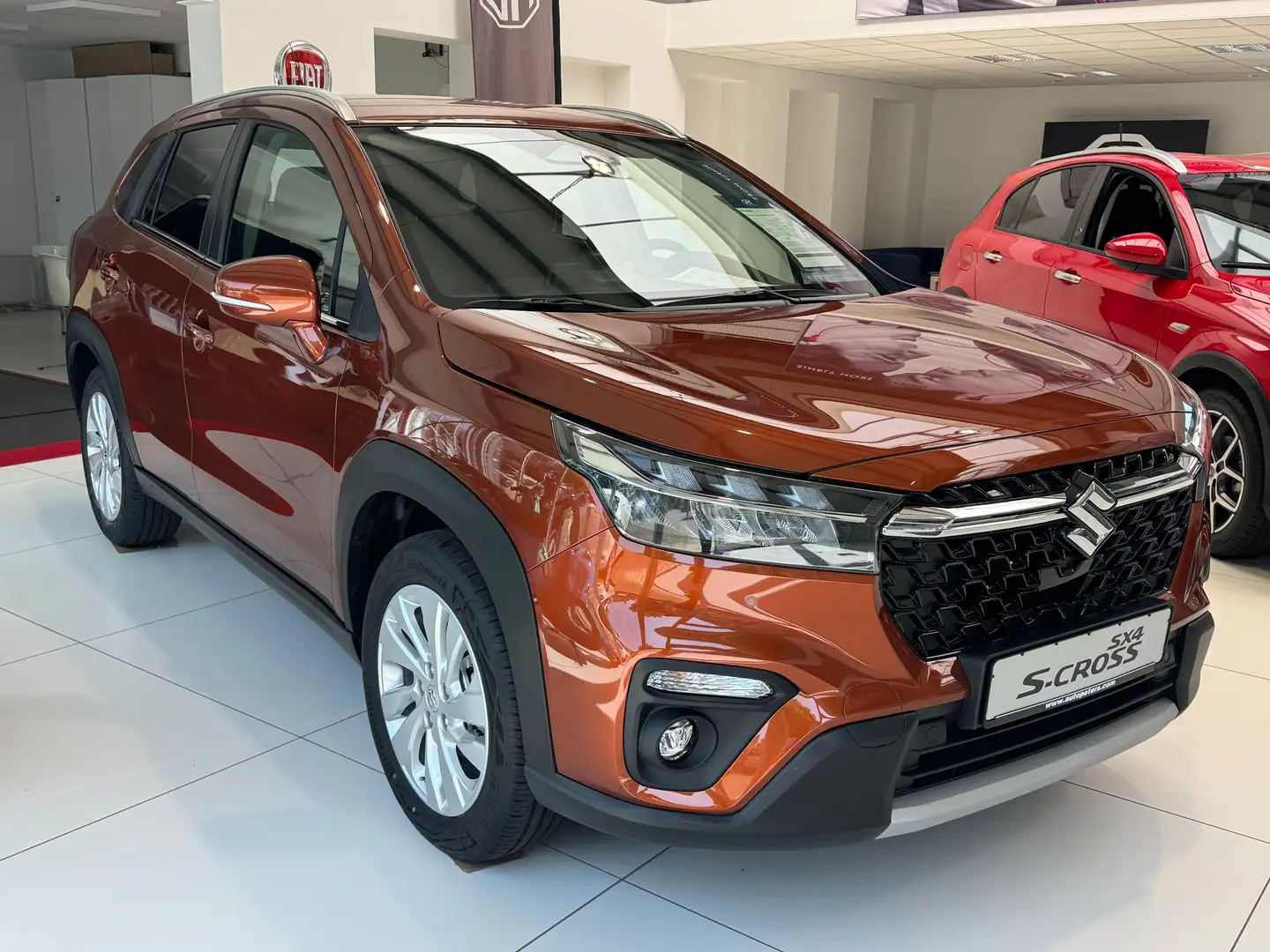 Suzuki S-Cross 1.5 Dualjet Hybrid AGS Comfort Bruin - 1