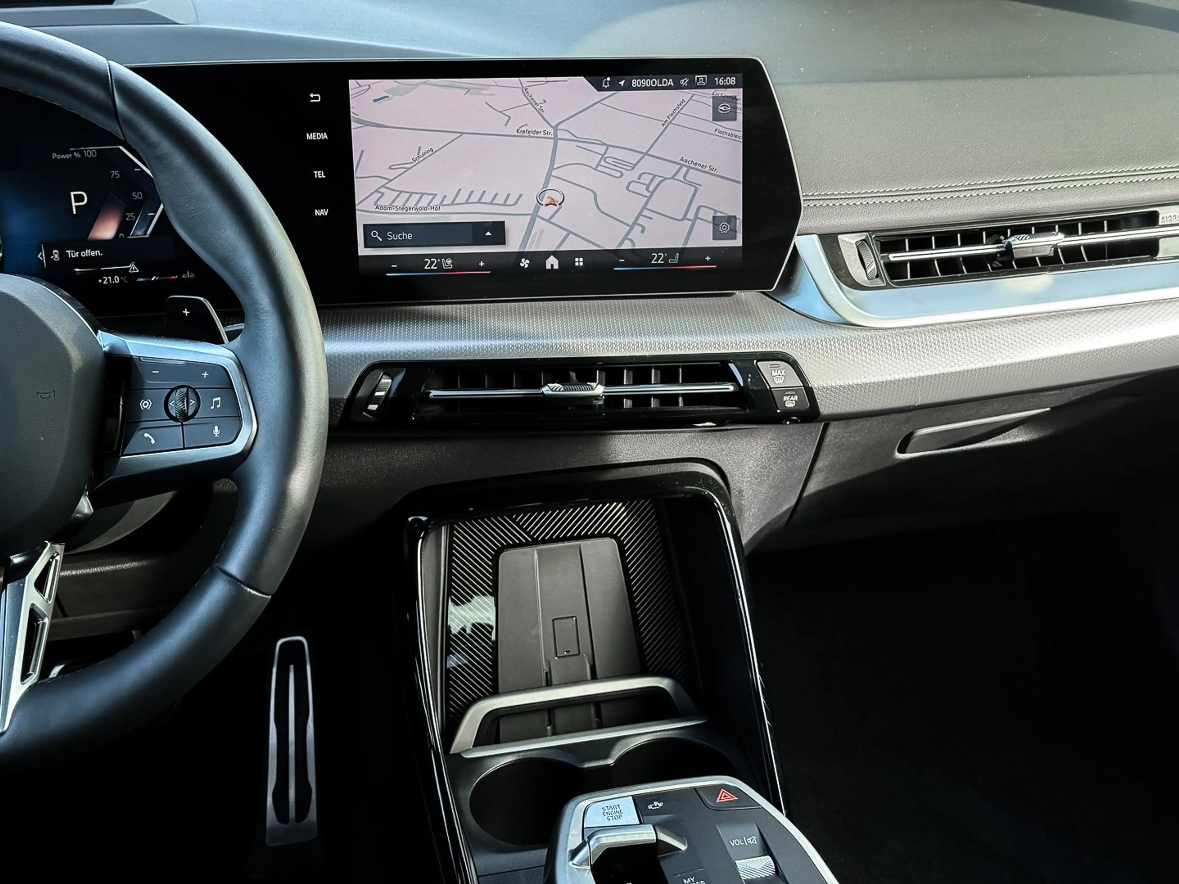 BMW 220 i Active Tourer M Sport HUD PANO ACC AHK RFK — photo 11