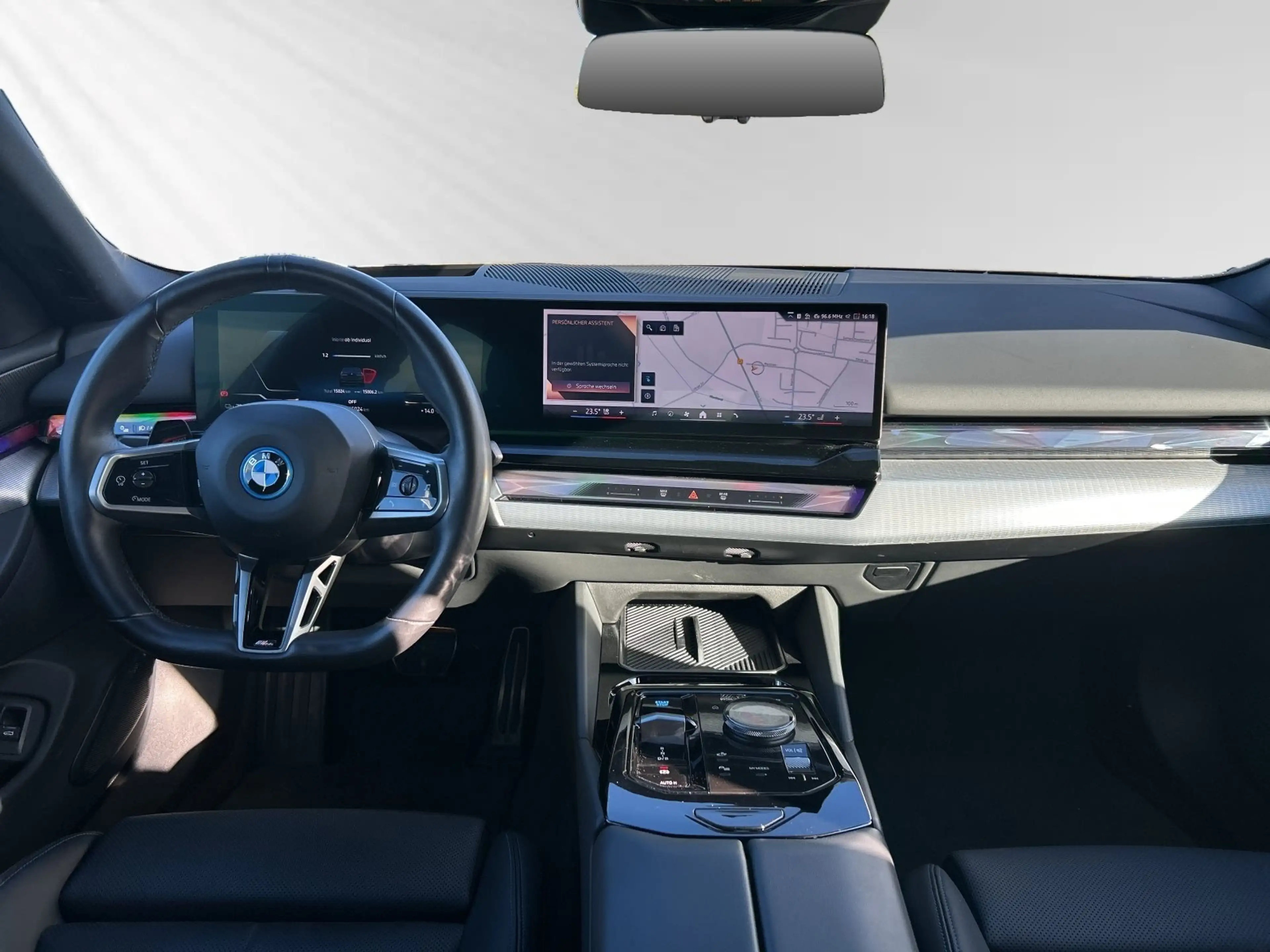 BMW i5 eDrive40 M Sport|AHK|Harman/Kardon|Stop&Go — photo 11