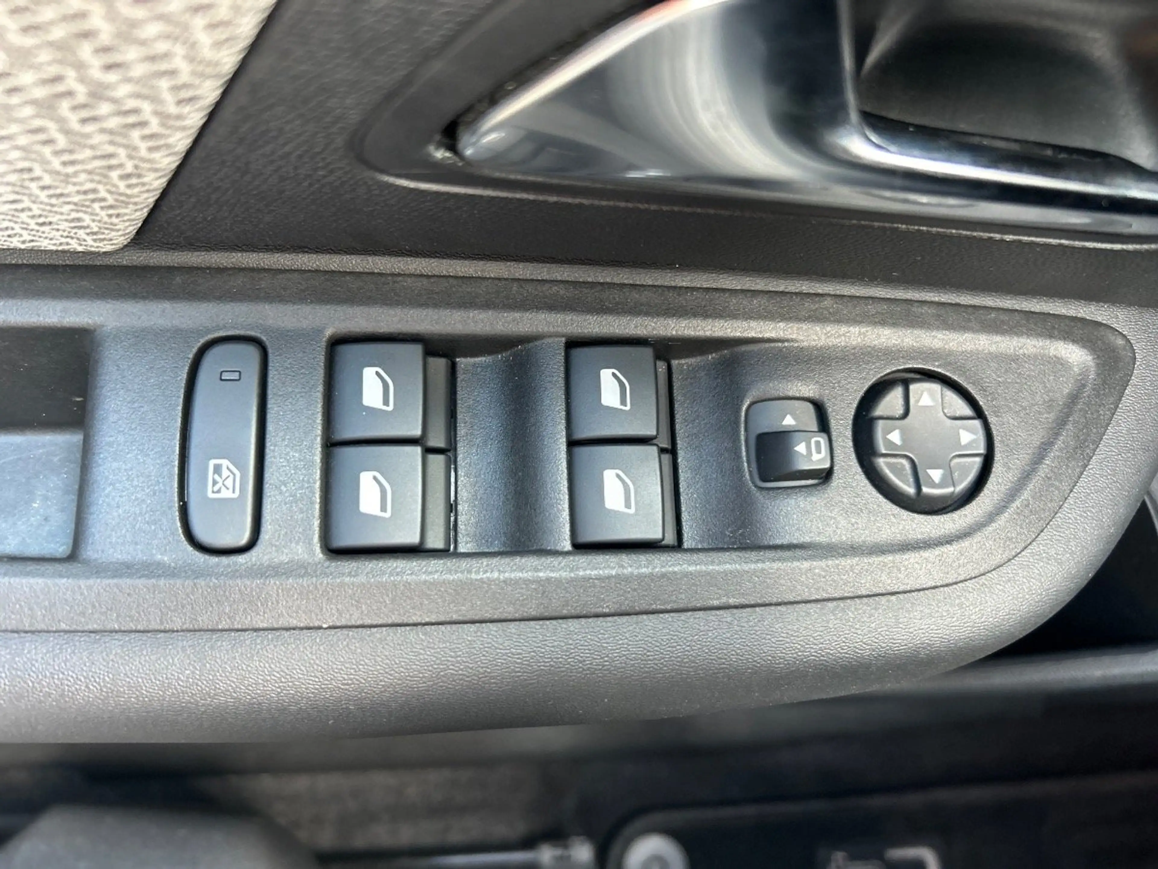 Citroen C4 X 1.2 PureTech 130 Max LED+Navi+2xKlima+Kam. — photo 13