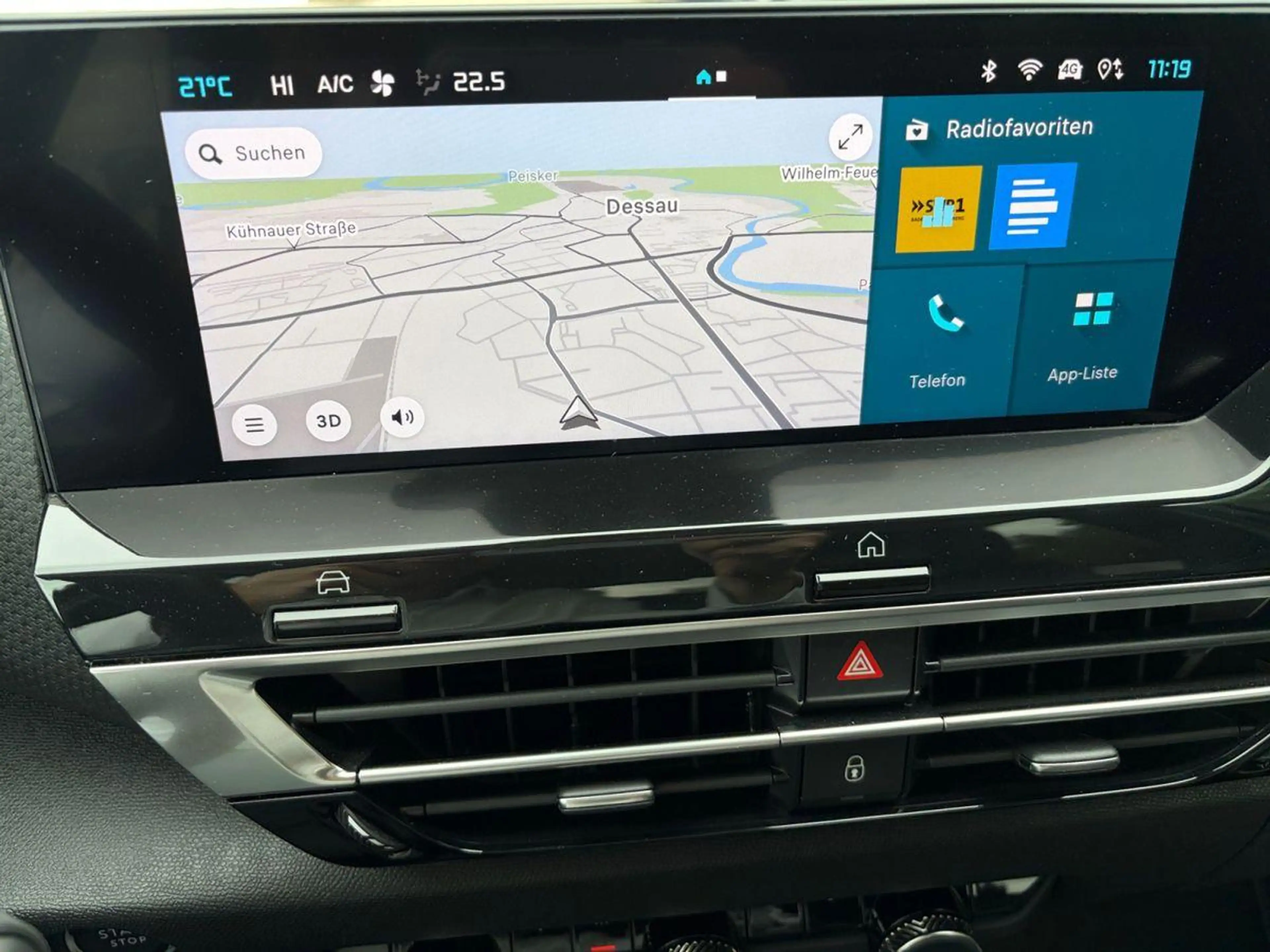 Citroen C4 Shine 1.2 12V e-THP / PureTech Metallic — photo 11
