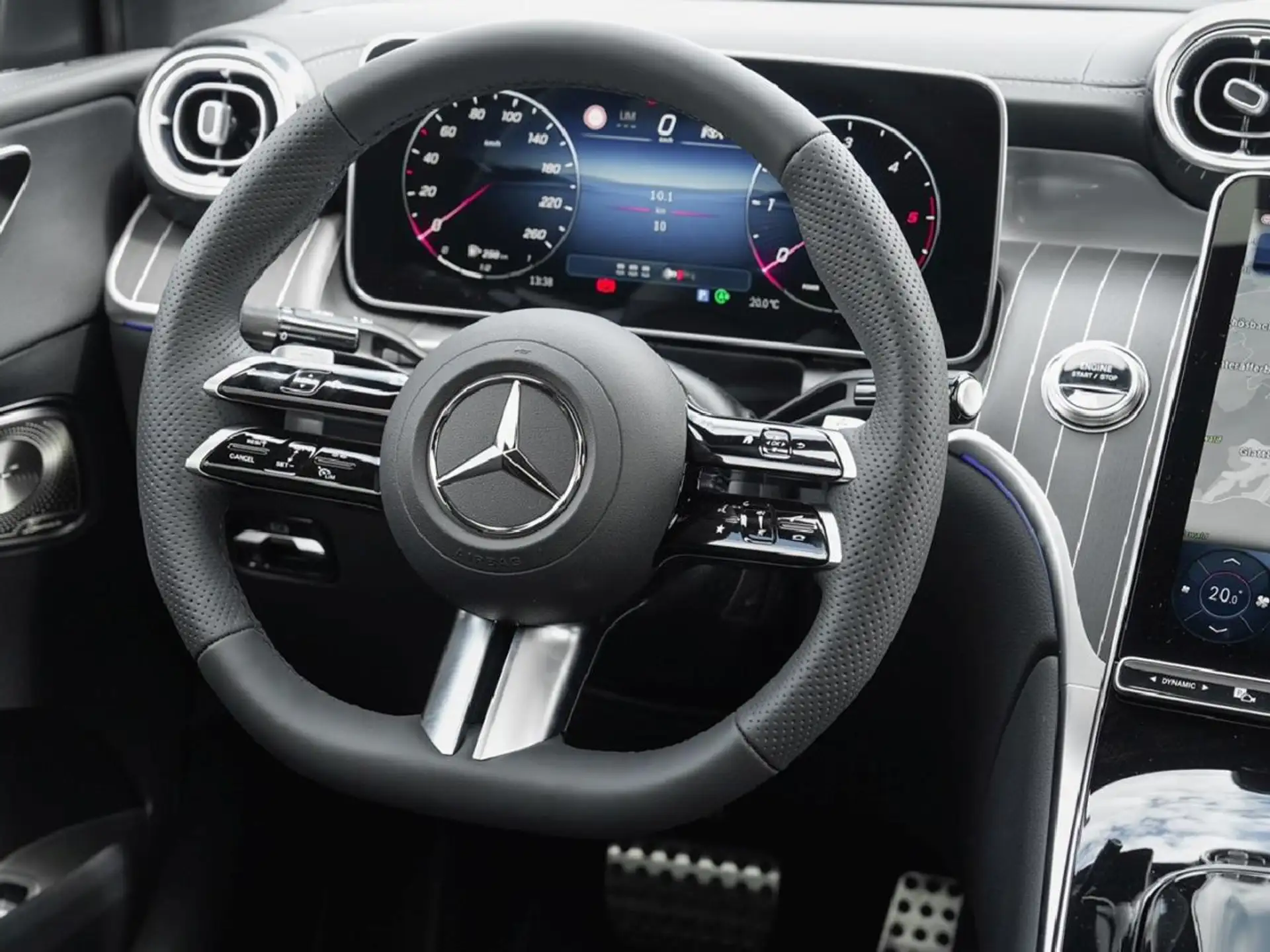 벤츠 Mercedes-Benz GLC GLC 450 2026 흰색 사진 8