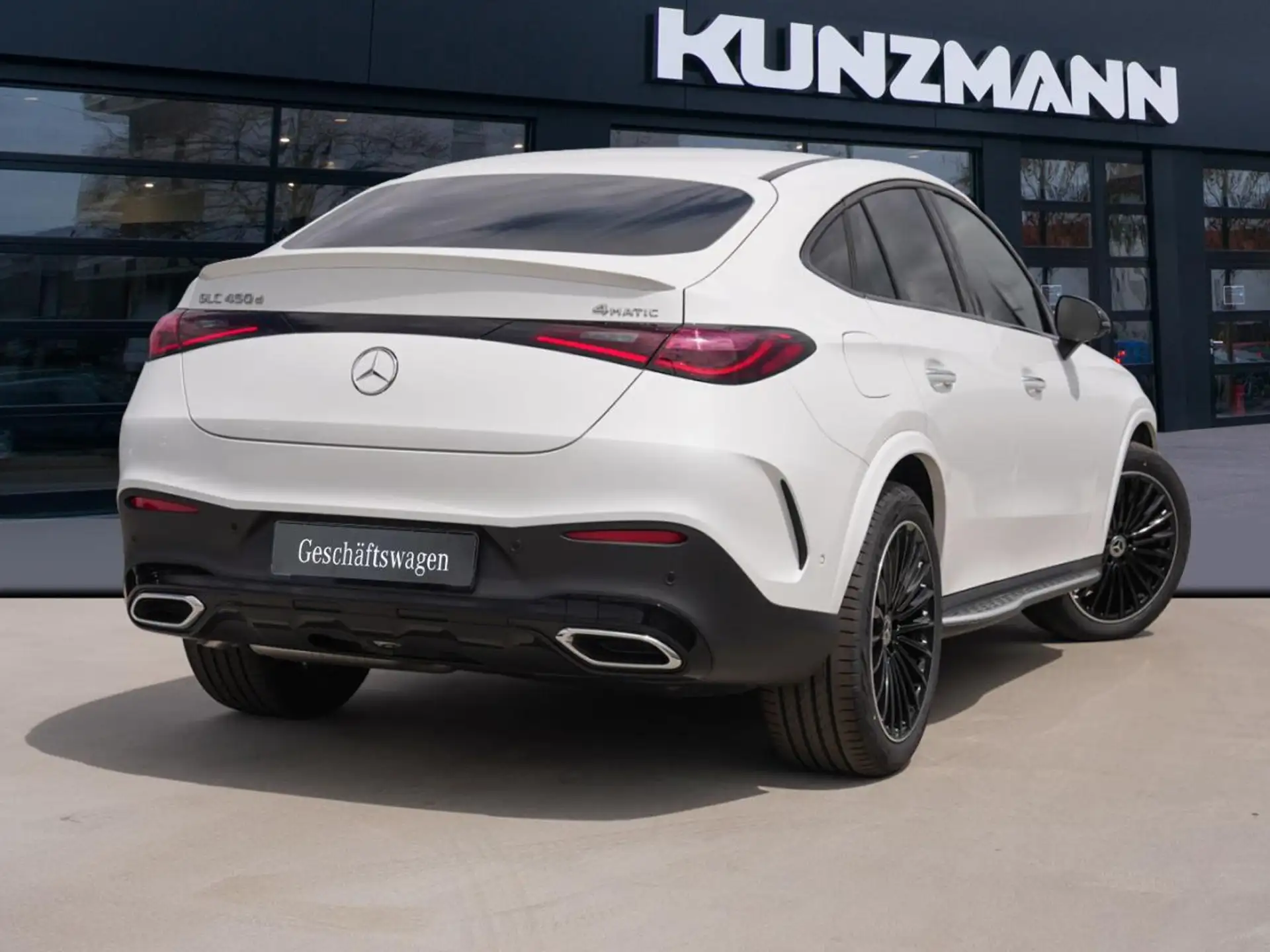 벤츠 Mercedes-Benz GLC GLC 450 2026 흰색 사진 3