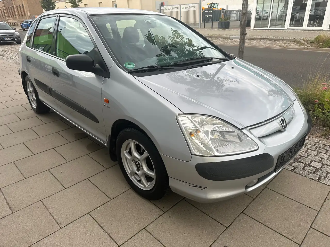 Honda Civic 1.6 i LS, foto 3