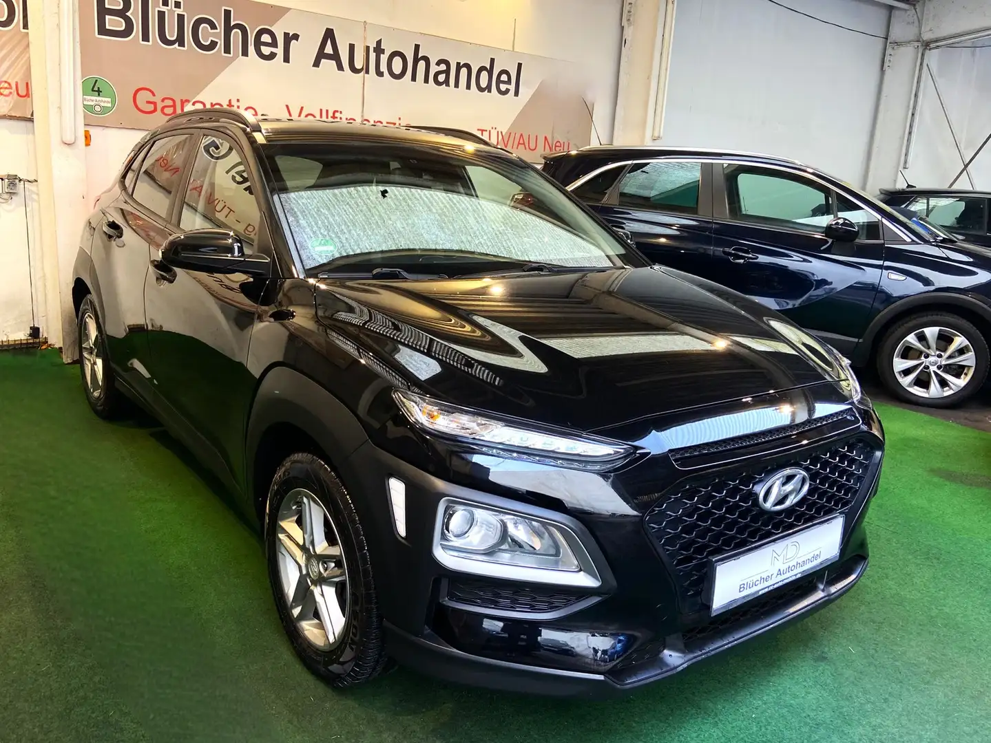 Hyundai KONA Kona Premium Navi AHK LED Bluetooth Apple Car Schwarz - 2