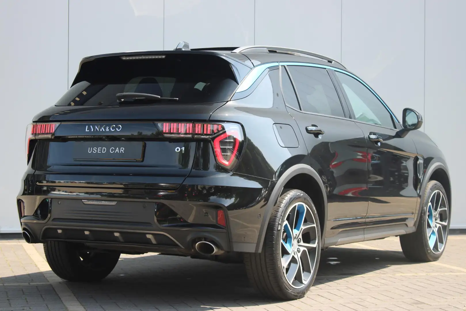Lynk & Co 01 Plug-in Hybrid | Panoramisch Schuif-/Kanteldak | I Zwart - 2