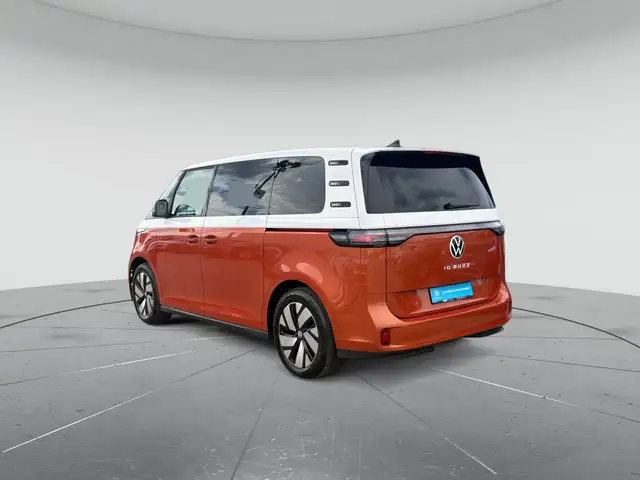 Volkswagen Id. Buzz view 5