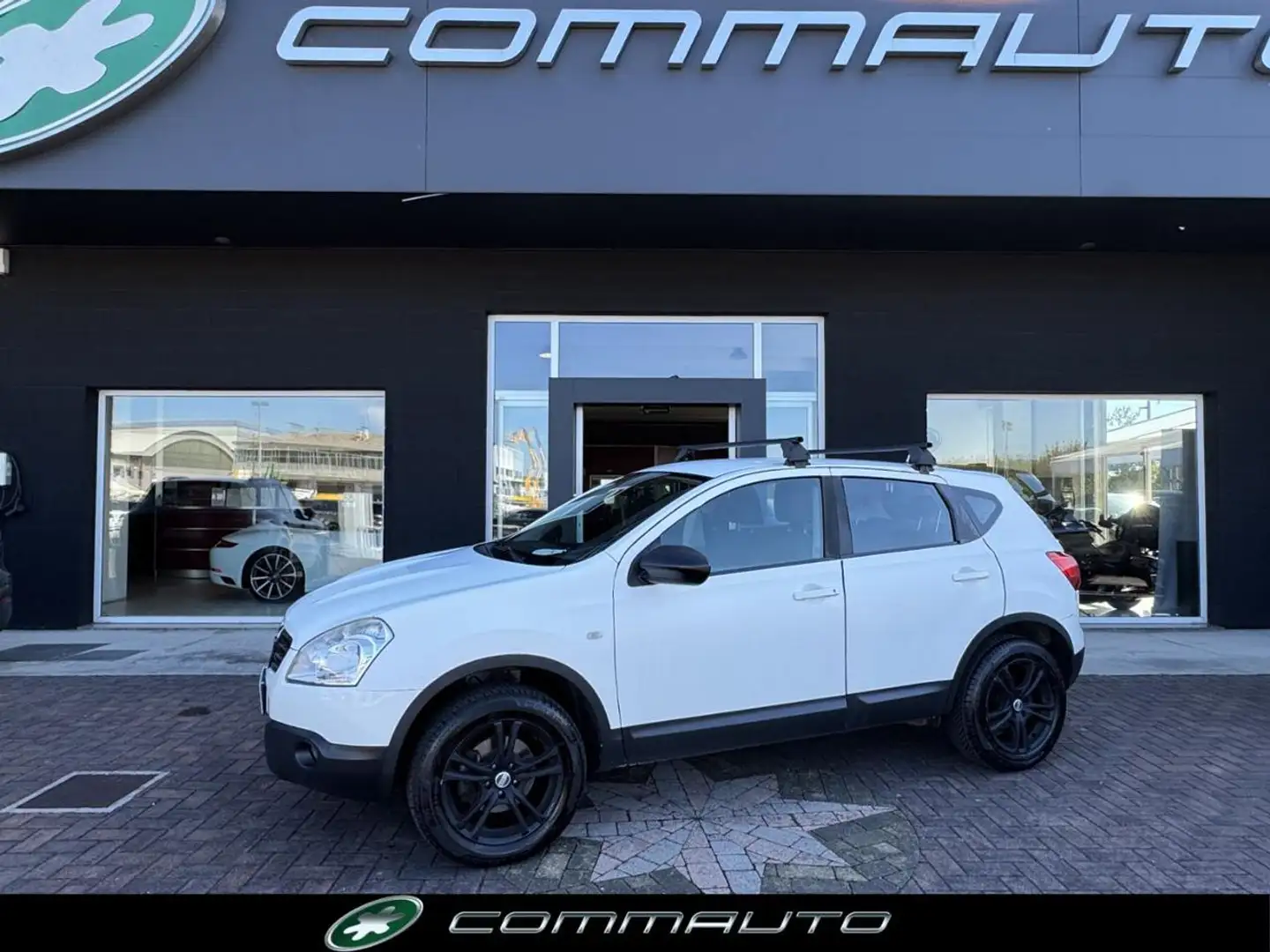 Nissan Qashqai 1.5 dCi AcentaVETTURAPER COMMERCIANTI Blanc - 1