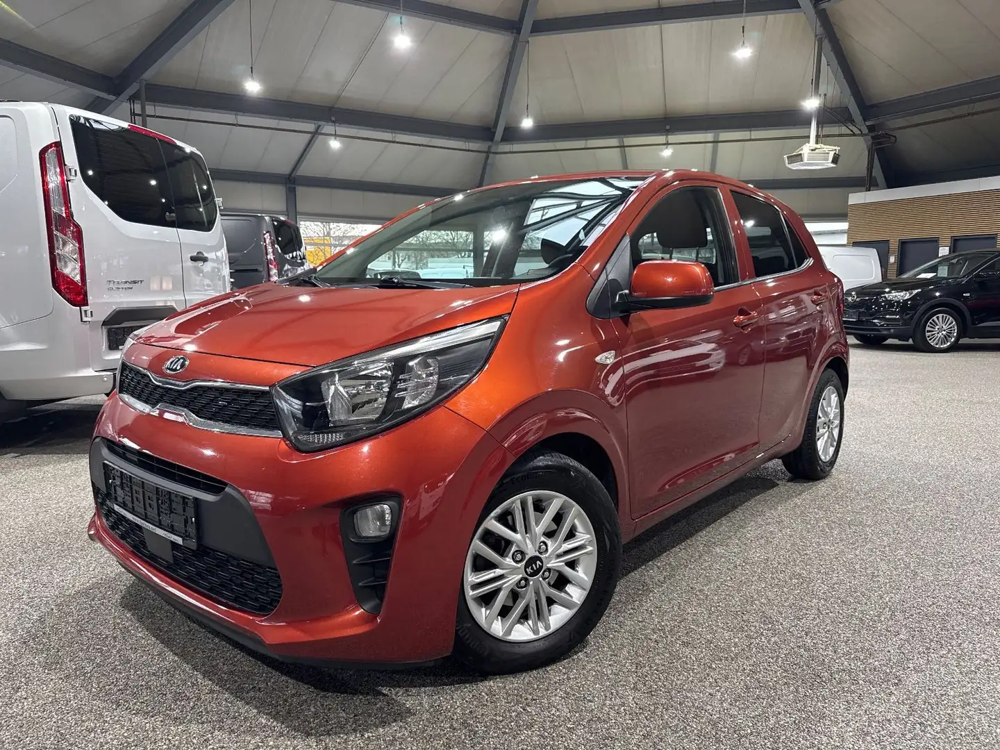Kia Picanto 1.0iDream Team Winter DAB Klima Braun - 1
