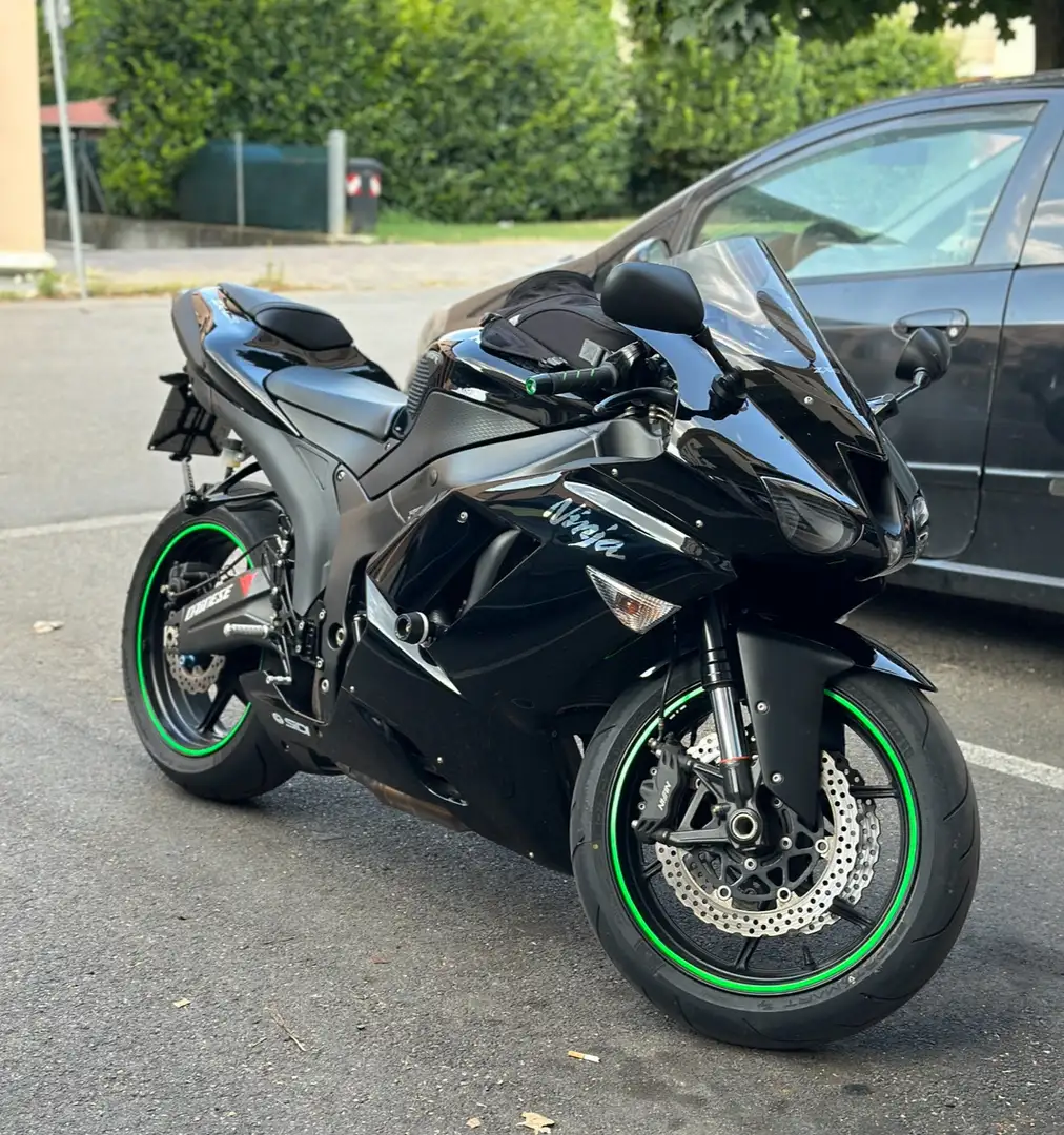 Kawasaki Ninja ZX-6R - 1