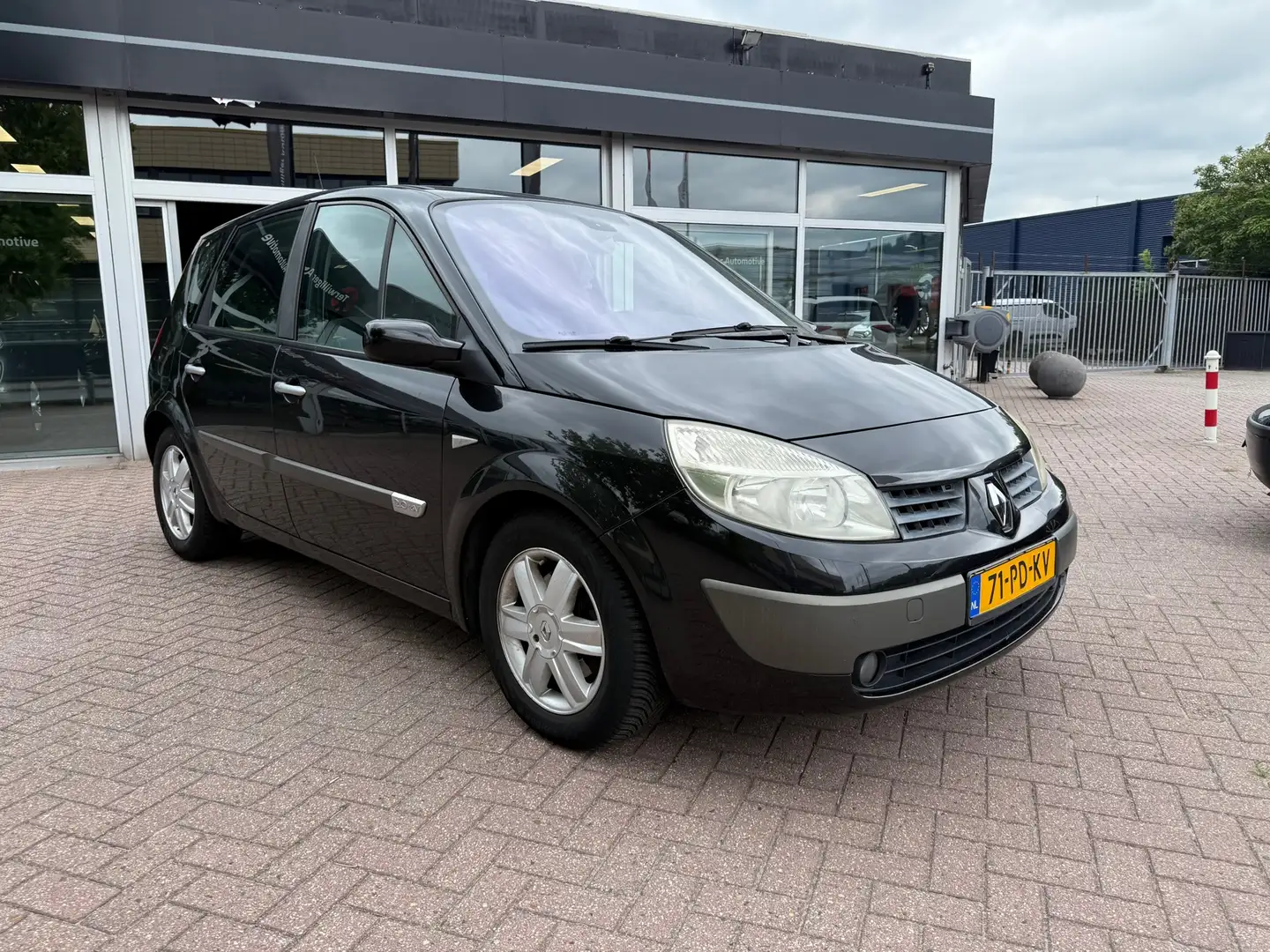 Renault Scenic 2.0-16V Dynamique Luxe | AUTOMAAT | NIEUWE APK | T Black - 1