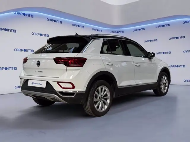 Volkswagen T-Roc view 6
