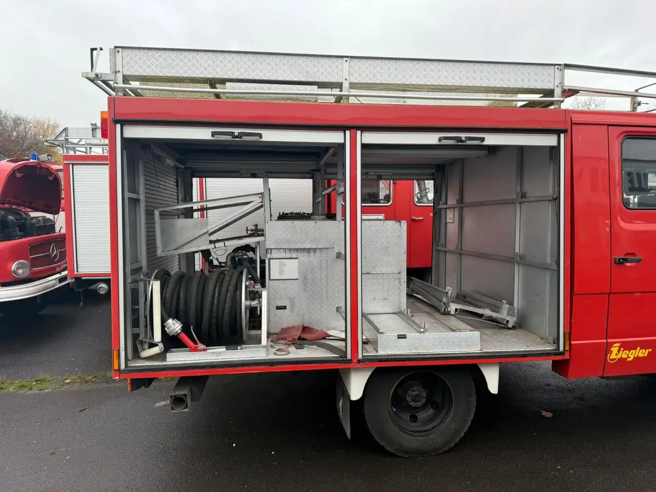 Mercedes-Benz 811D LF 8/6 Vario mit Gruppenkabine, foto 8