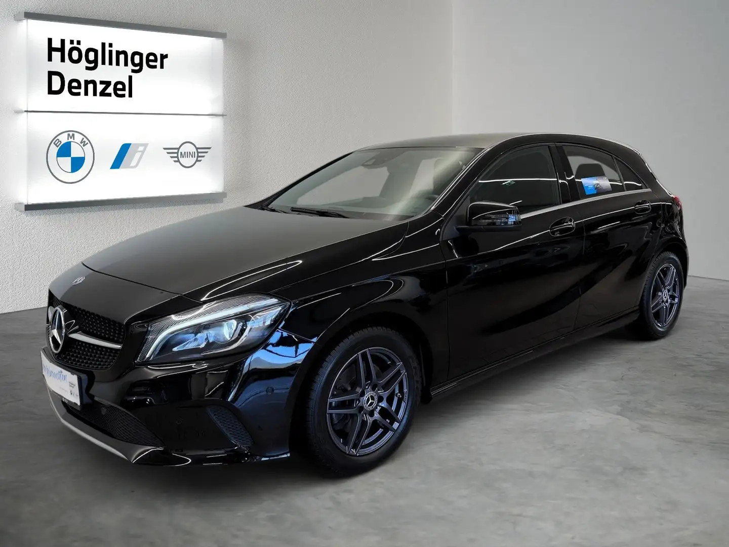 Mercedes-Benz A 160 Austria Edition Schwarz - 2