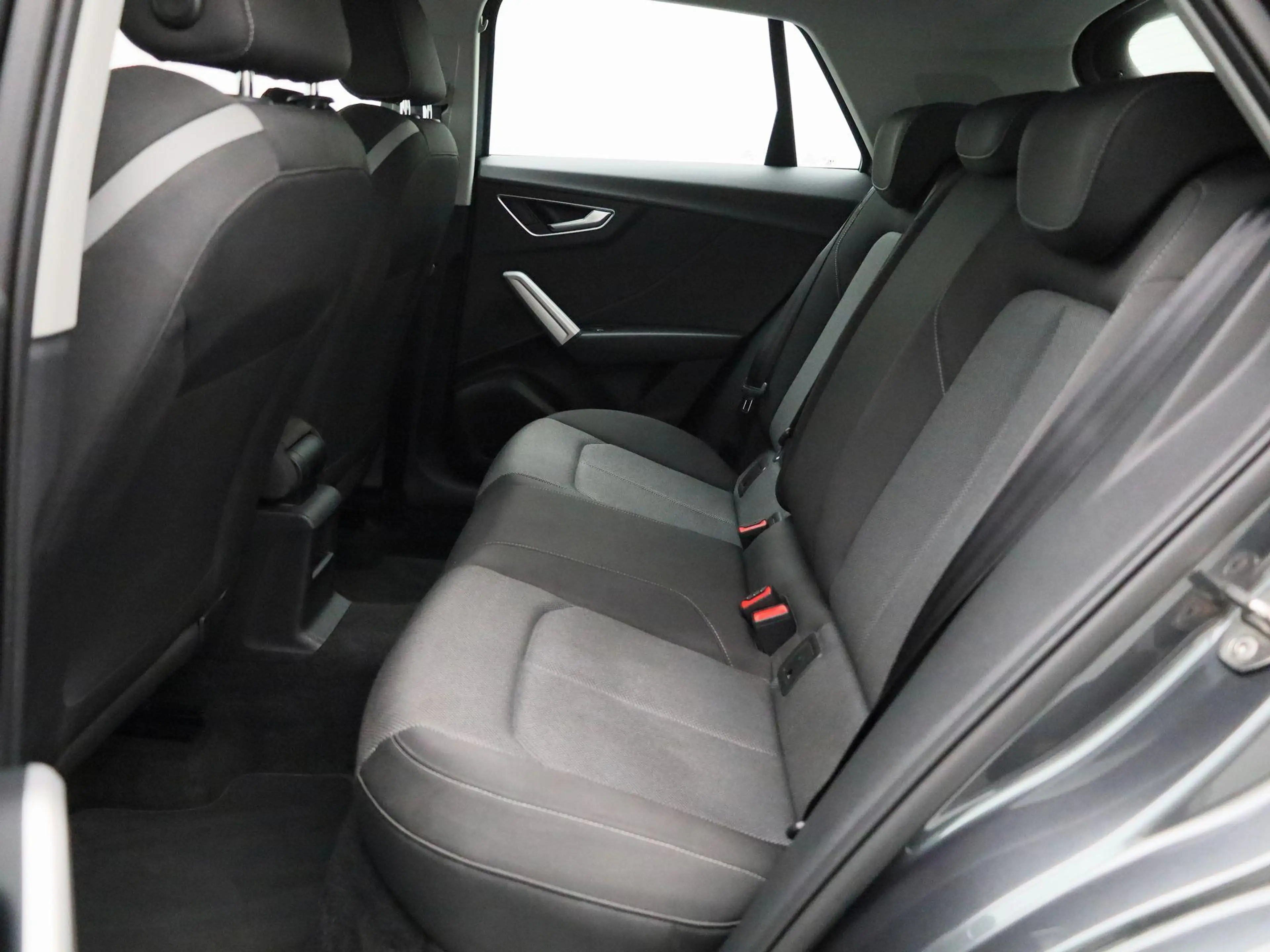 Audi Q2 1.5 35 TFSI 110kW S tronic S Line B. Ed. NAVI | LE — photo 12