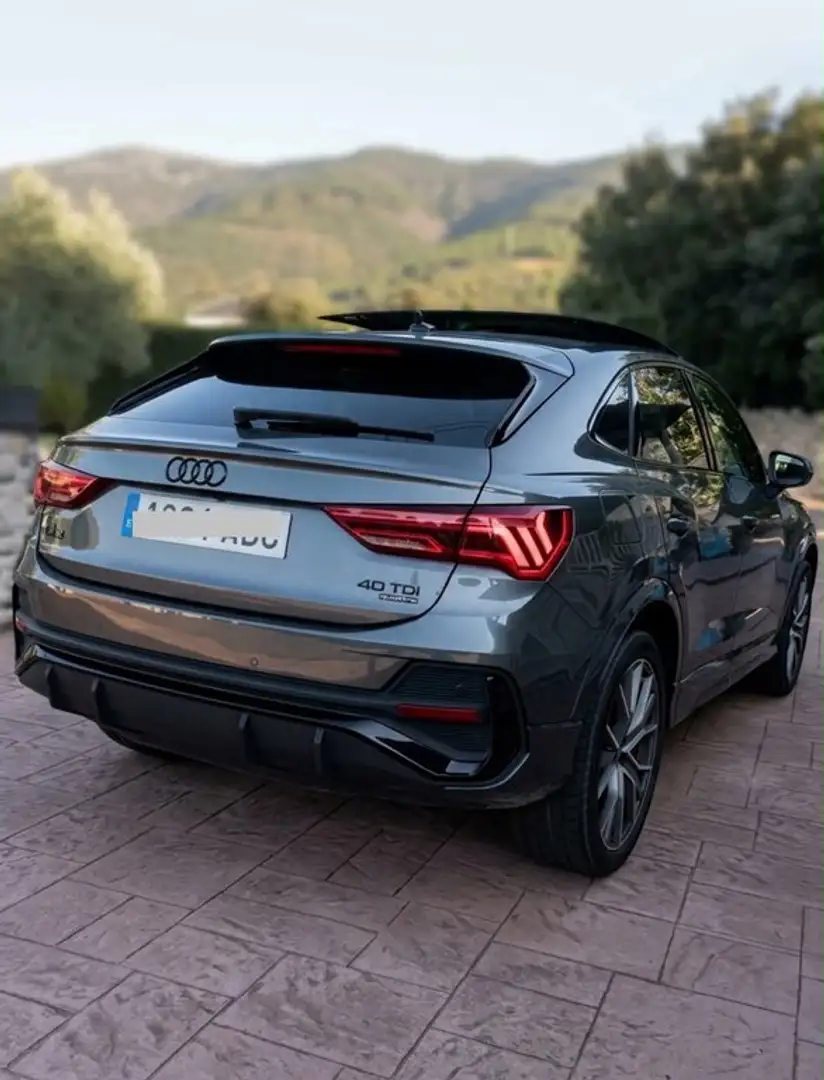 Audi Q3 40 TDI Black line quattro S tronic 142kW - 2