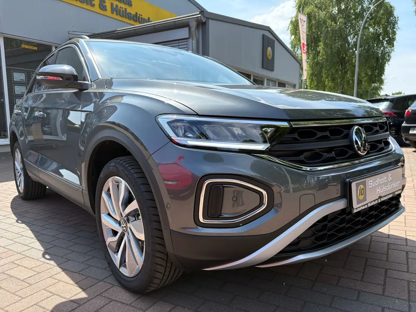 Volkswagen T-Roc Goal Plus Paket-AHK-Kamera-Garantie 48M/80 TKM Grau - 2
