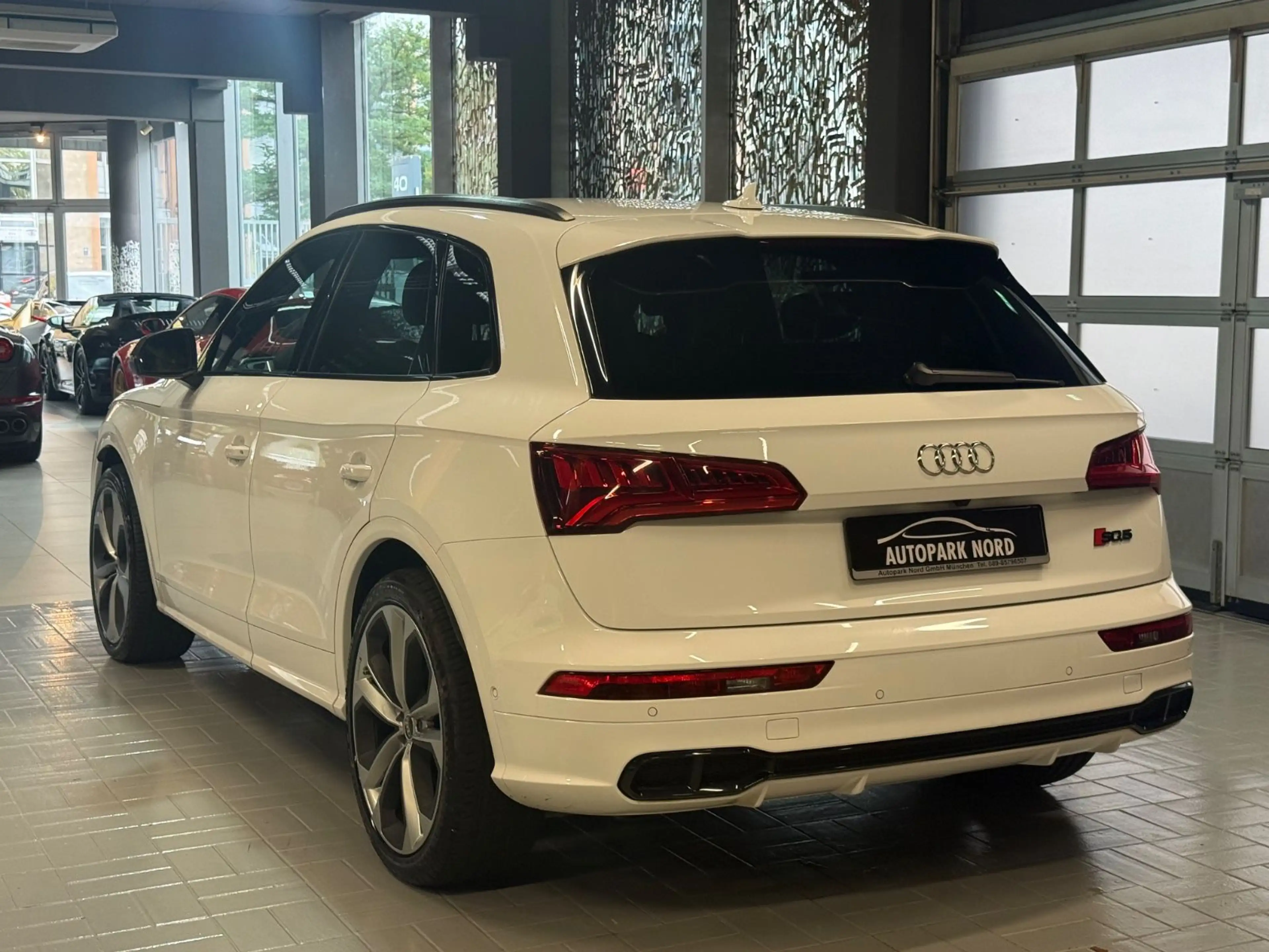 Audi SQ5 3.0 TDI LED~HUD~ACC~LEDER~KAMERA~MASSAGE — photo 5