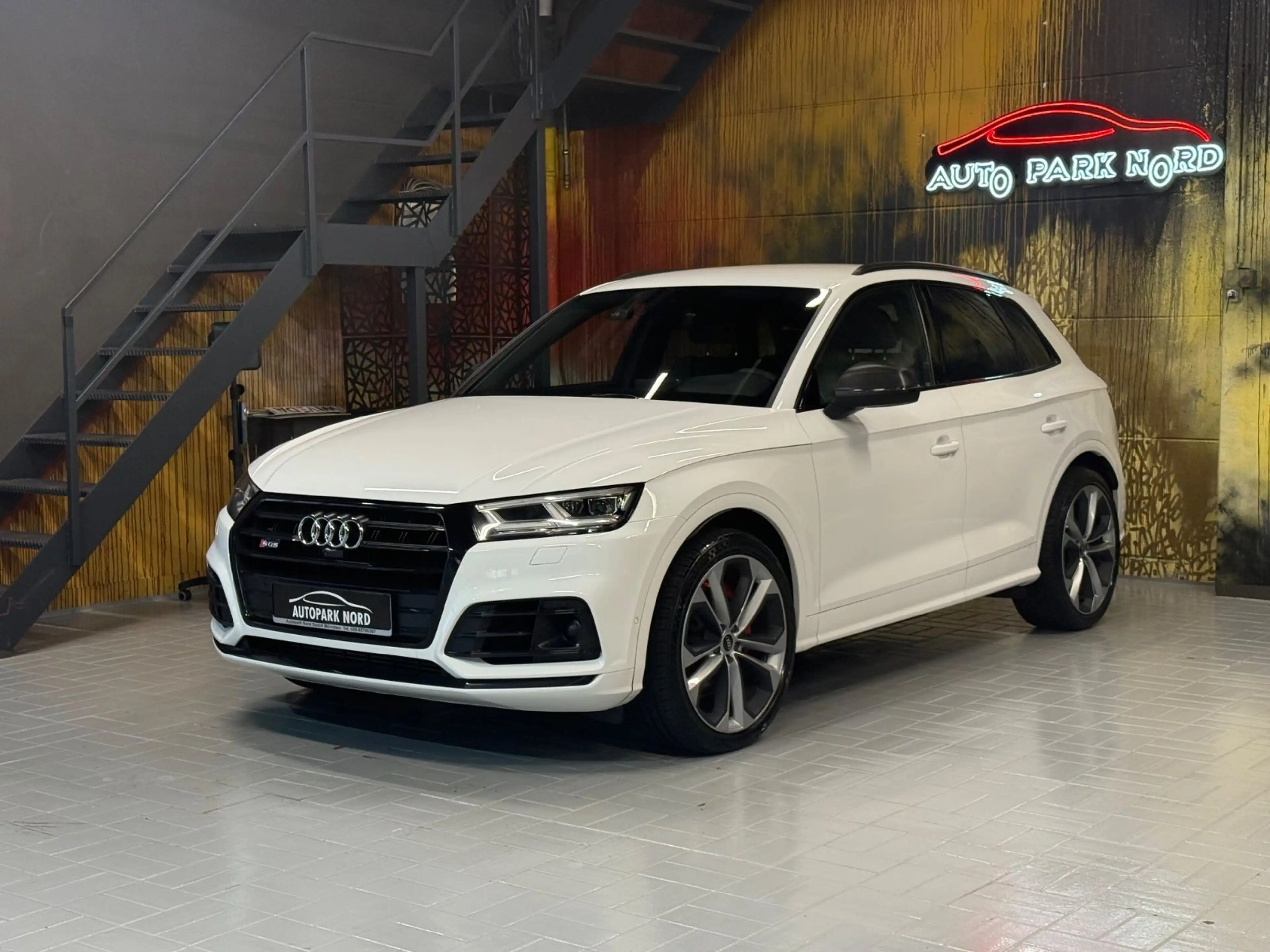Audi SQ5 3.0 TDI LED~HUD~ACC~LEDER~KAMERA~MASSAGE — photo 3