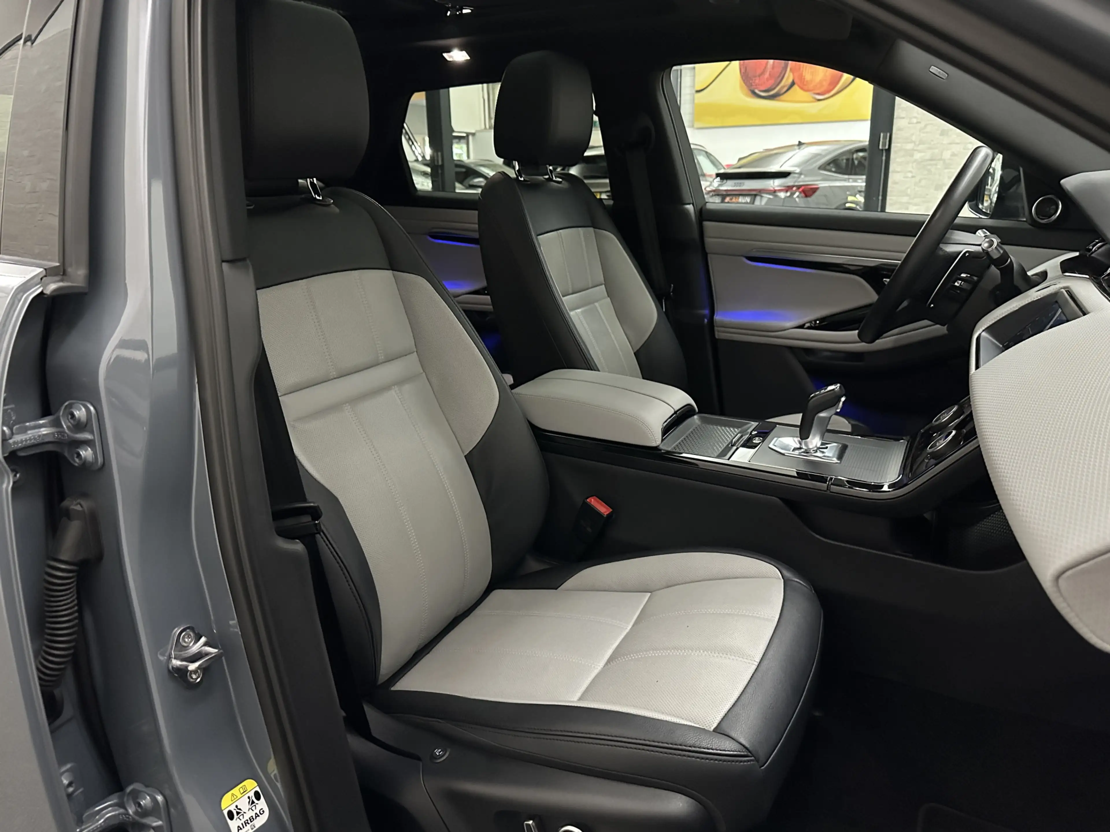 Land Rover Range Rover Evoque 1.5 P300e AWD R-Dynamic | Panorama | Leder | Merid — photo 25