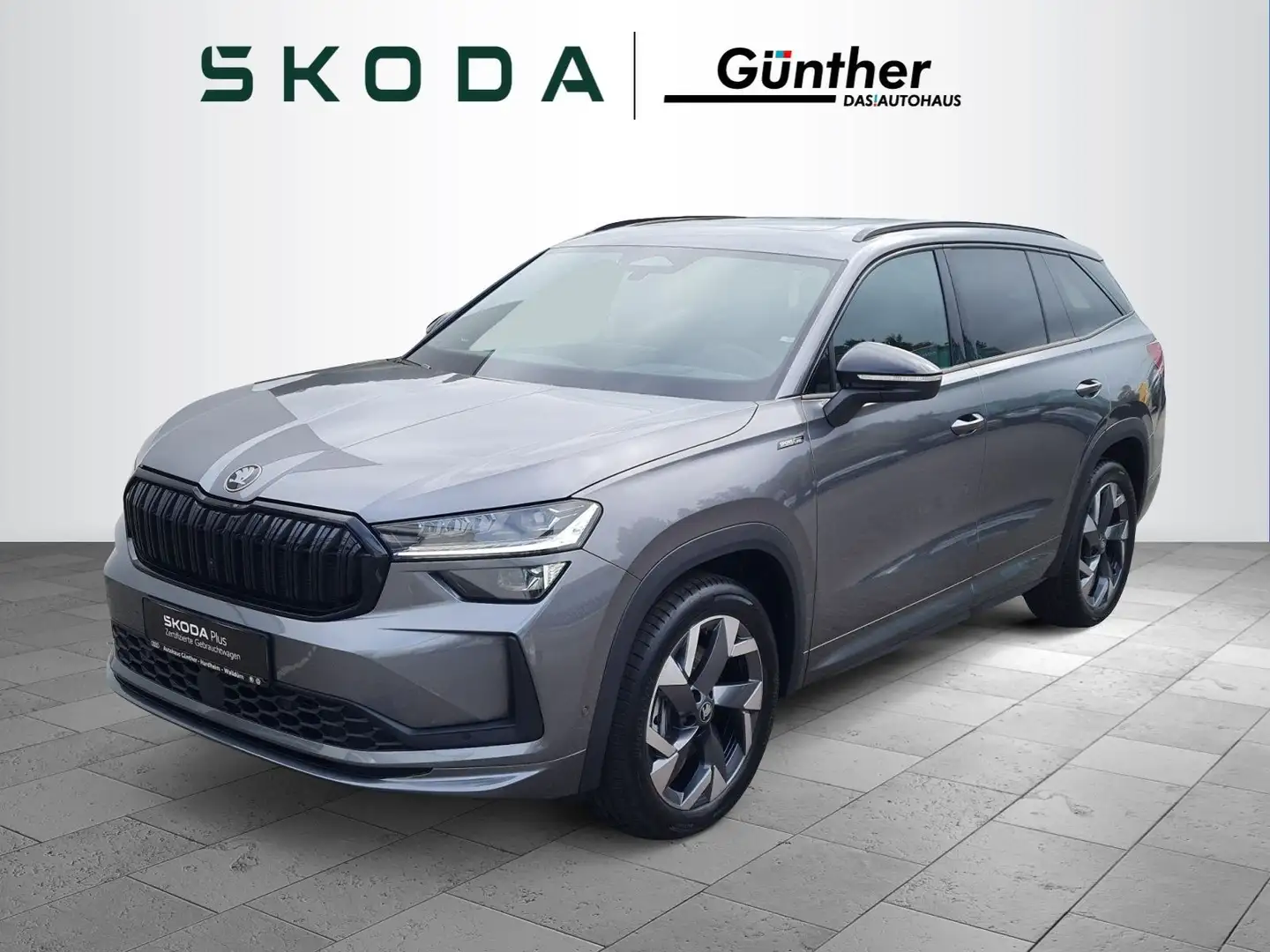 Skoda Kodiaq 1.5 TSI Sportline DSG +AHK+HEAD-UP+7SITZE Gris - 2