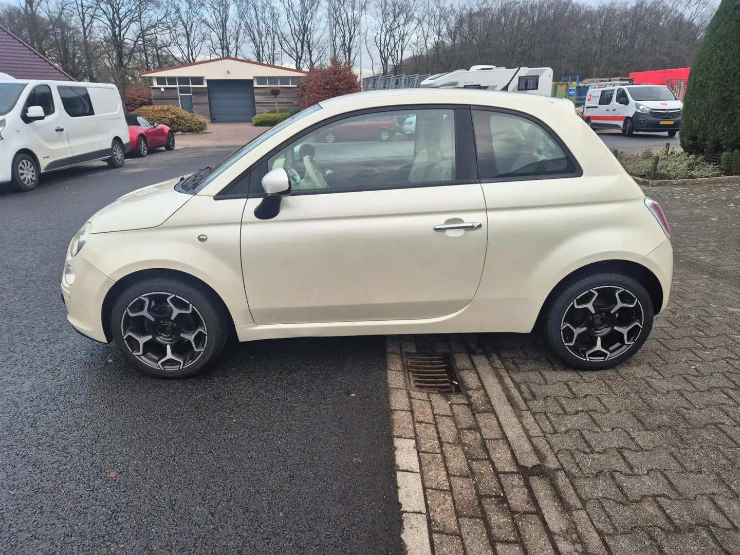 Fiat 500 1.3 JTD Lounge LMV Parelmoer Apk 01-27 Weiß - 2