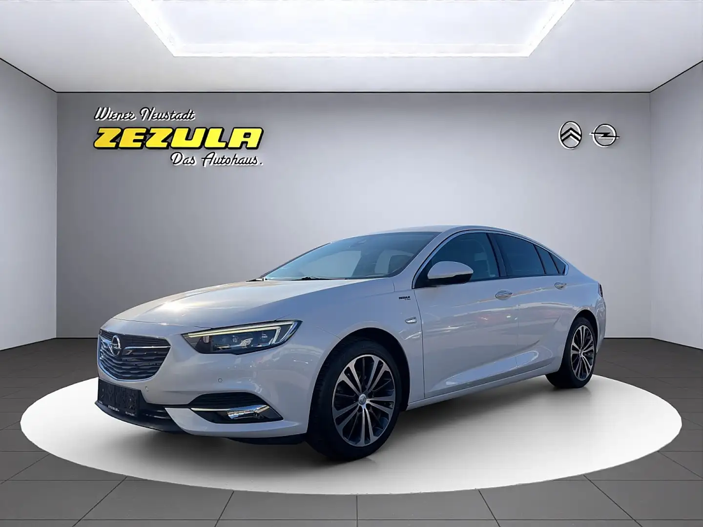 Opel Insignia Grand Sport 1,5 Turbo Dir. Inj. Innovation St./St. Weiß - 1