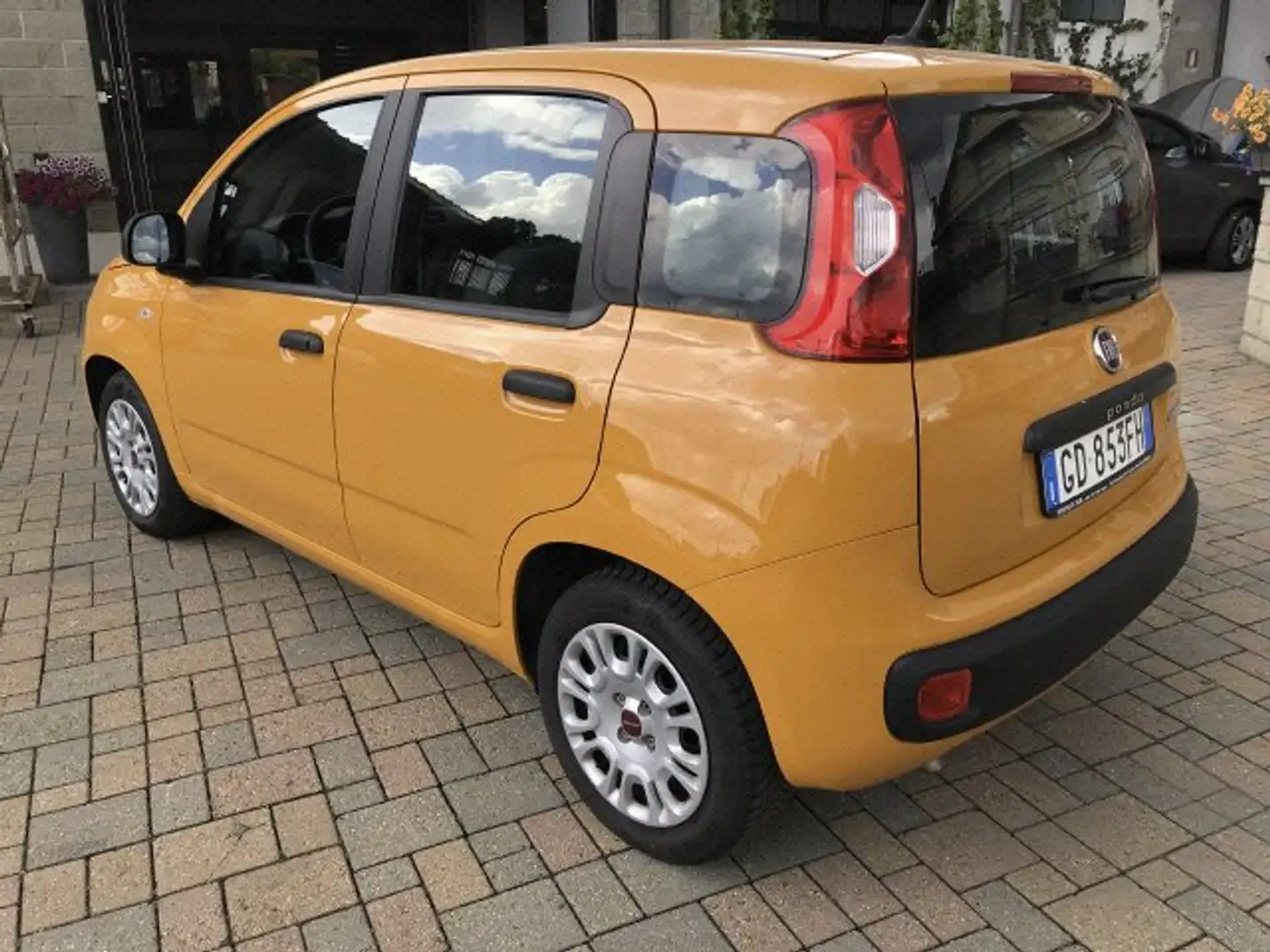 Fiat Panda 1.0 FIRE FLY S&S HYBRID Naranja - 2