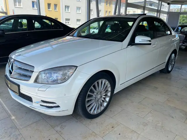 Mercedes-Benz C 300 Sport/1.Hd./Led./Xen./S-Dach/HarmannK/Navi