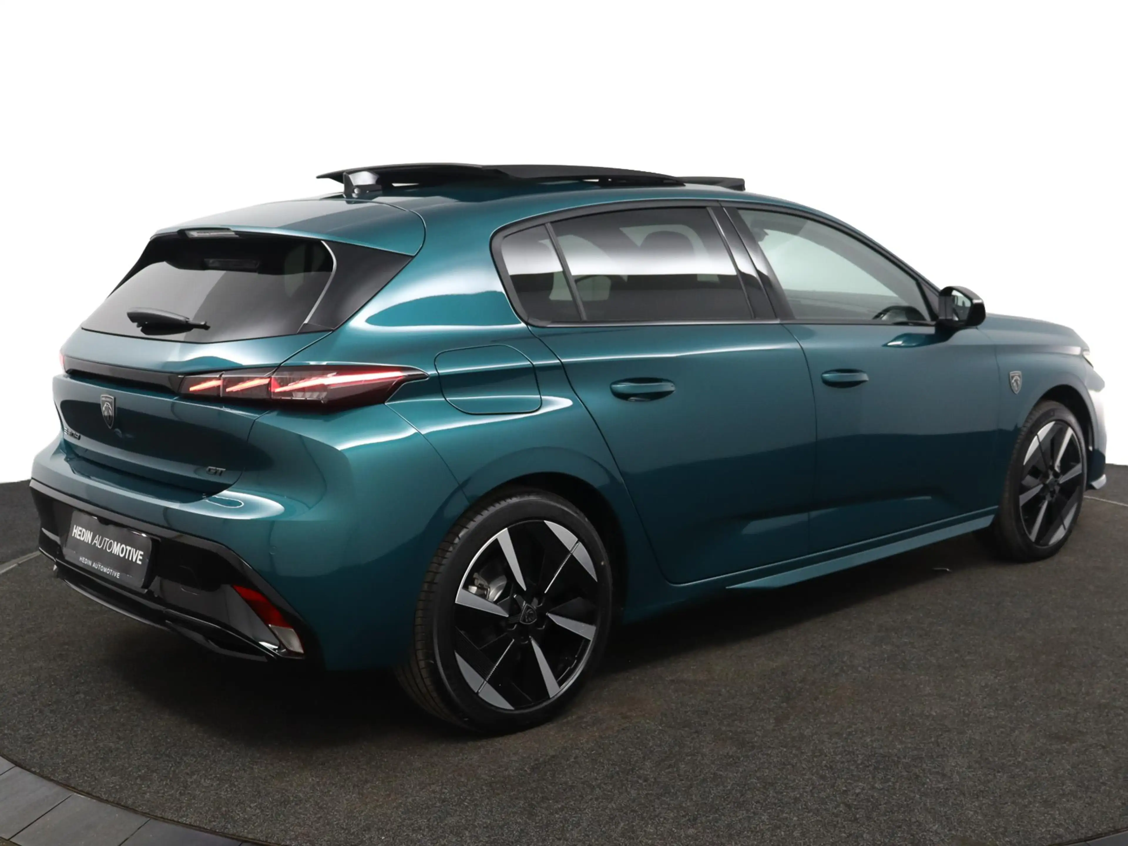 Peugeot 308 e-308 GT 54 kWh | 18" LM Velgen | Alcantara bekled — photo 2