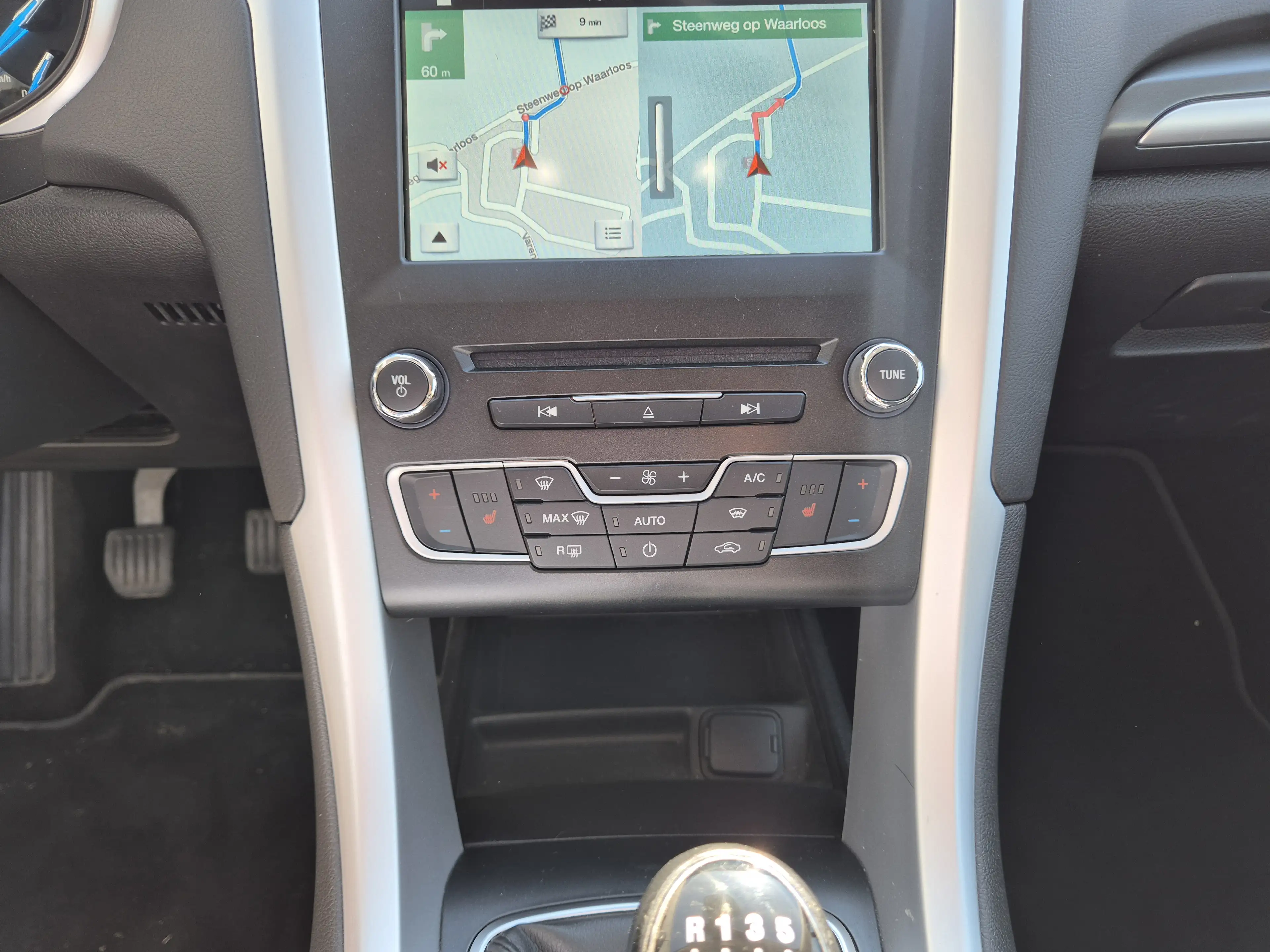 Ford Mondeo @SERVICARS DIRECT RUMST - Ford Mondeo Clipper 1.5 EcoBoost Titanium- Garantie 12 mois — photo 12
