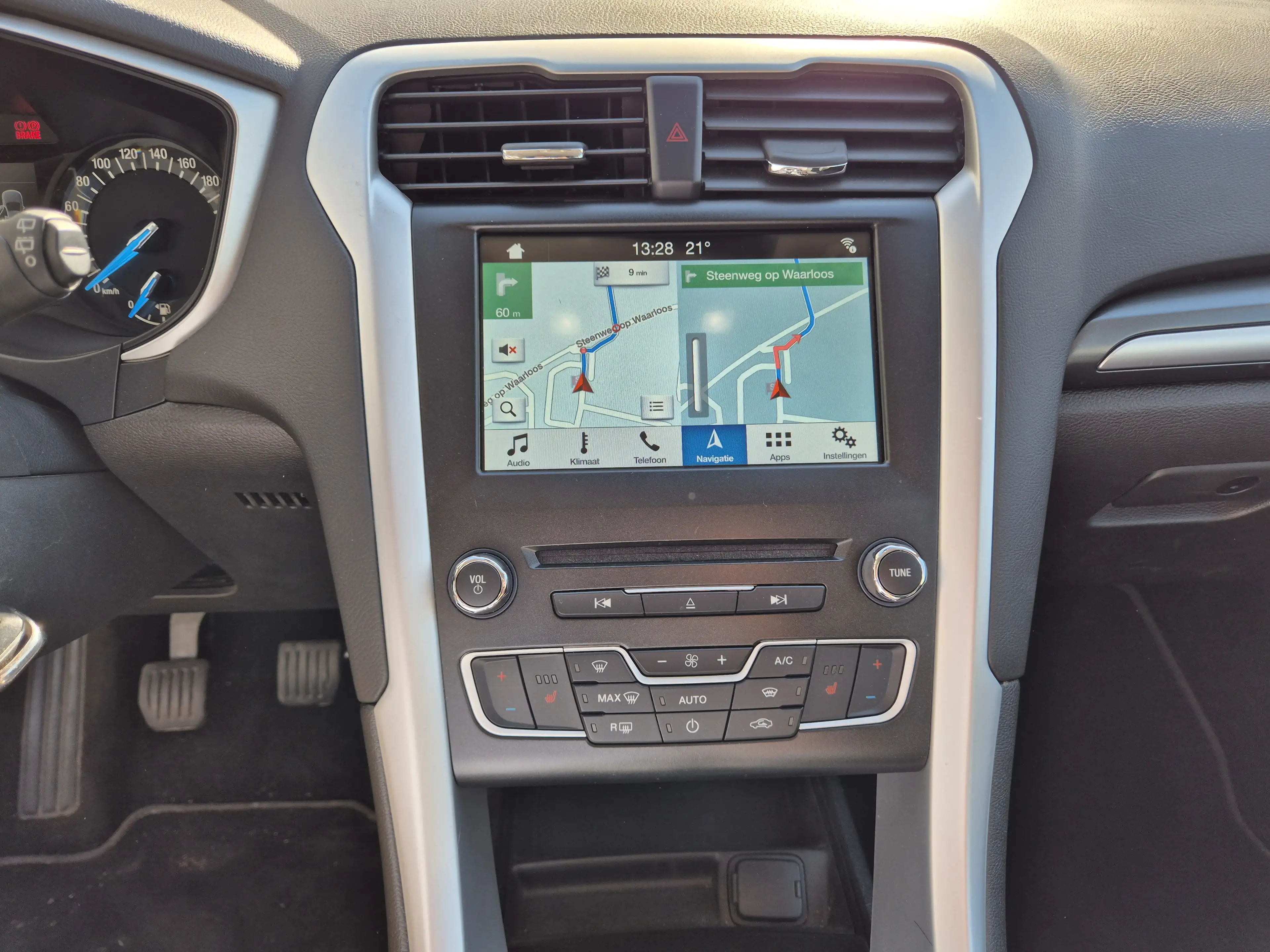 Ford Mondeo @SERVICARS DIRECT RUMST - Ford Mondeo Clipper 1.5 EcoBoost Titanium- Garantie 12 mois — photo 9