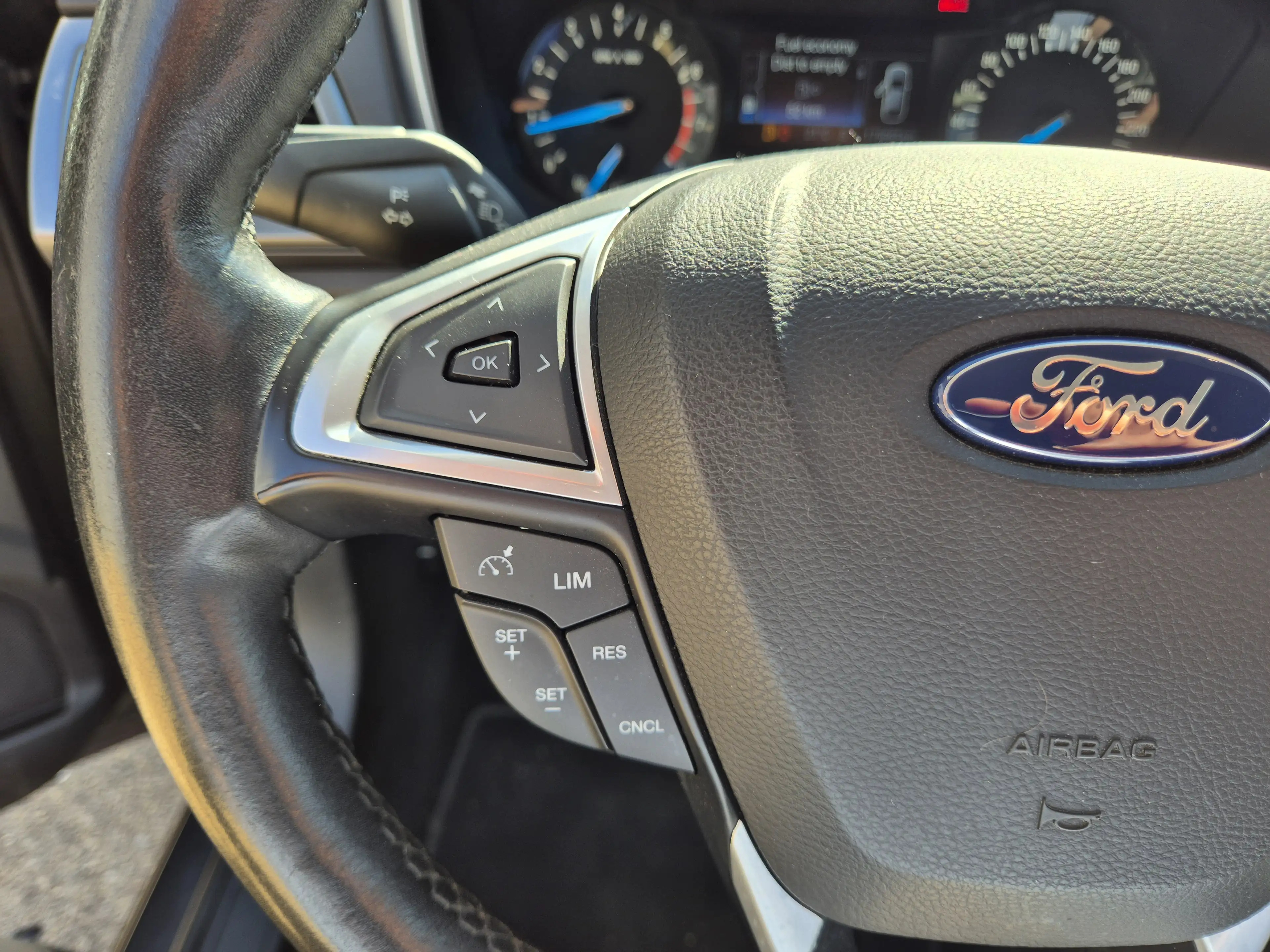 Ford Mondeo @SERVICARS DIRECT RUMST - Ford Mondeo Clipper 1.5 EcoBoost Titanium- Garantie 12 mois — photo 10