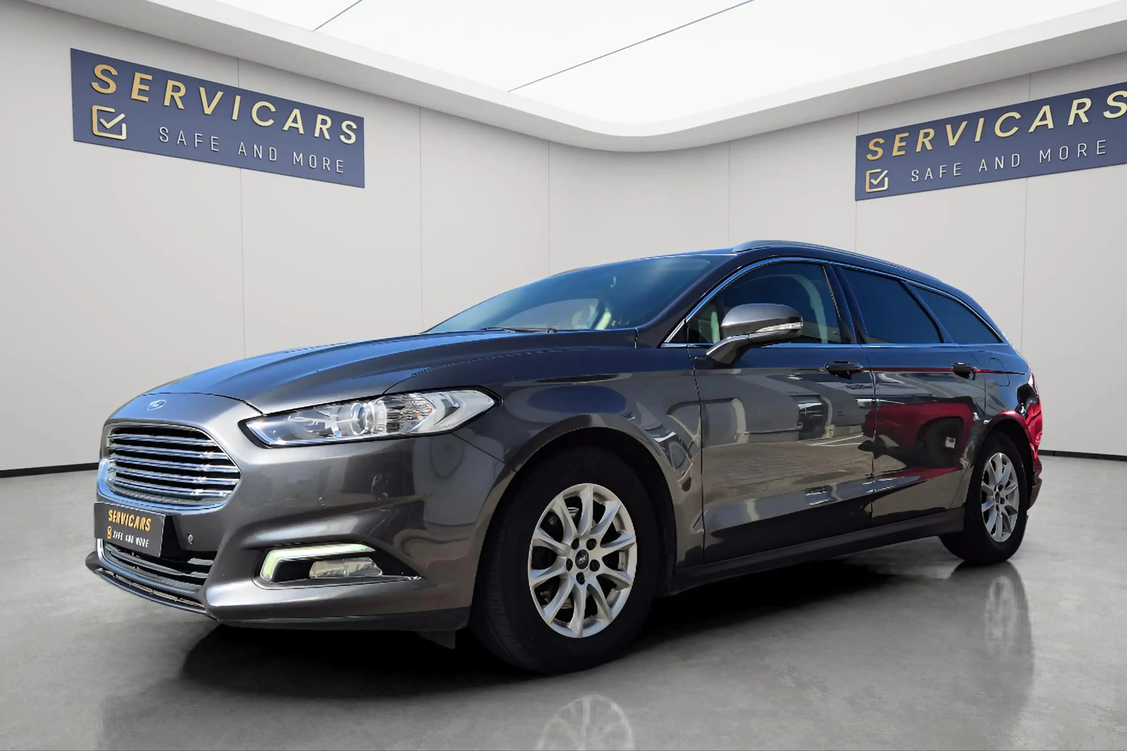 Ford Mondeo @SERVICARS DIRECT RUMST - Ford Mondeo Clipper 1.5 EcoBoost Titanium- Garantie 12 mois